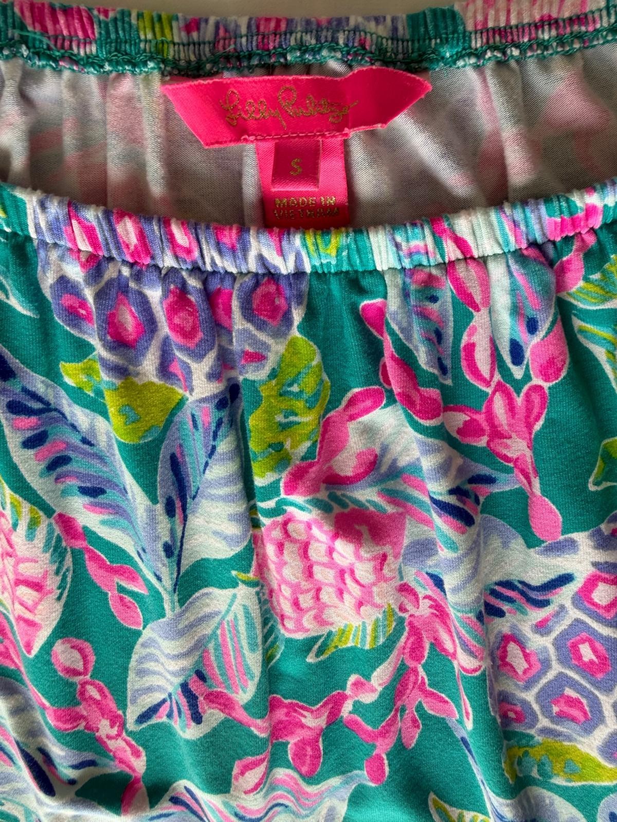 Lilly Pulitzer Lana Top Small Maldives Green Turtle Wave Off Shoulder