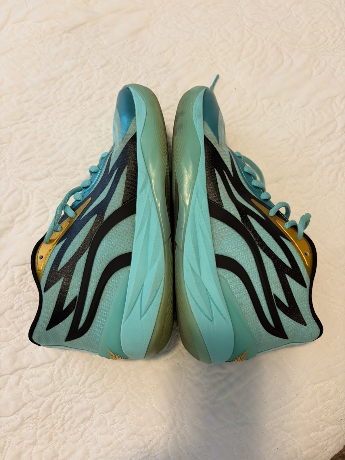 Puma Lamelo Ball MB.02 Teal Honeycomb Basketball Shoes Sneakers Sz 11 US
