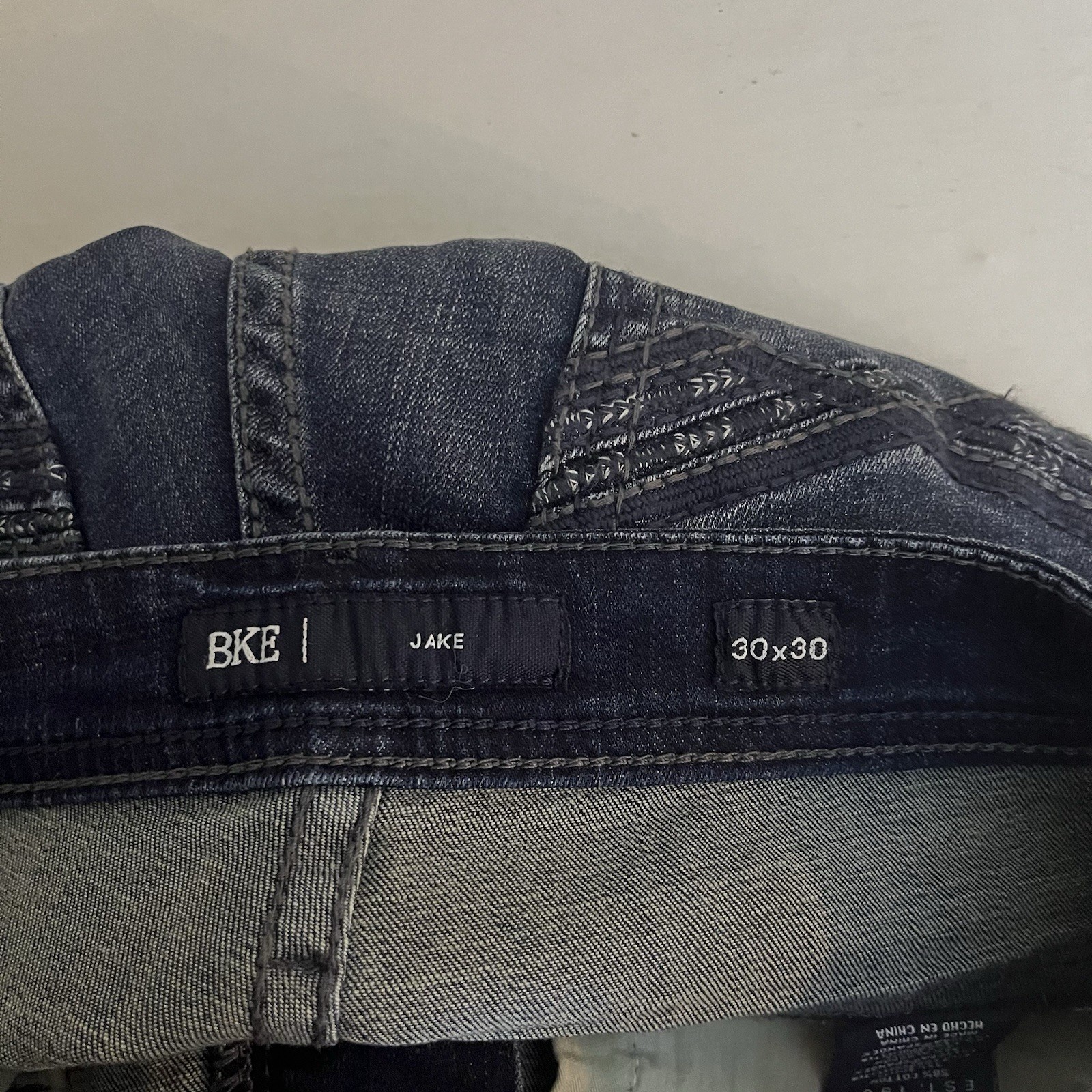 BKE Buckle Mens 30×30 Blue Jake Denim Jeans Pants Faded Stretch Whisker Marble