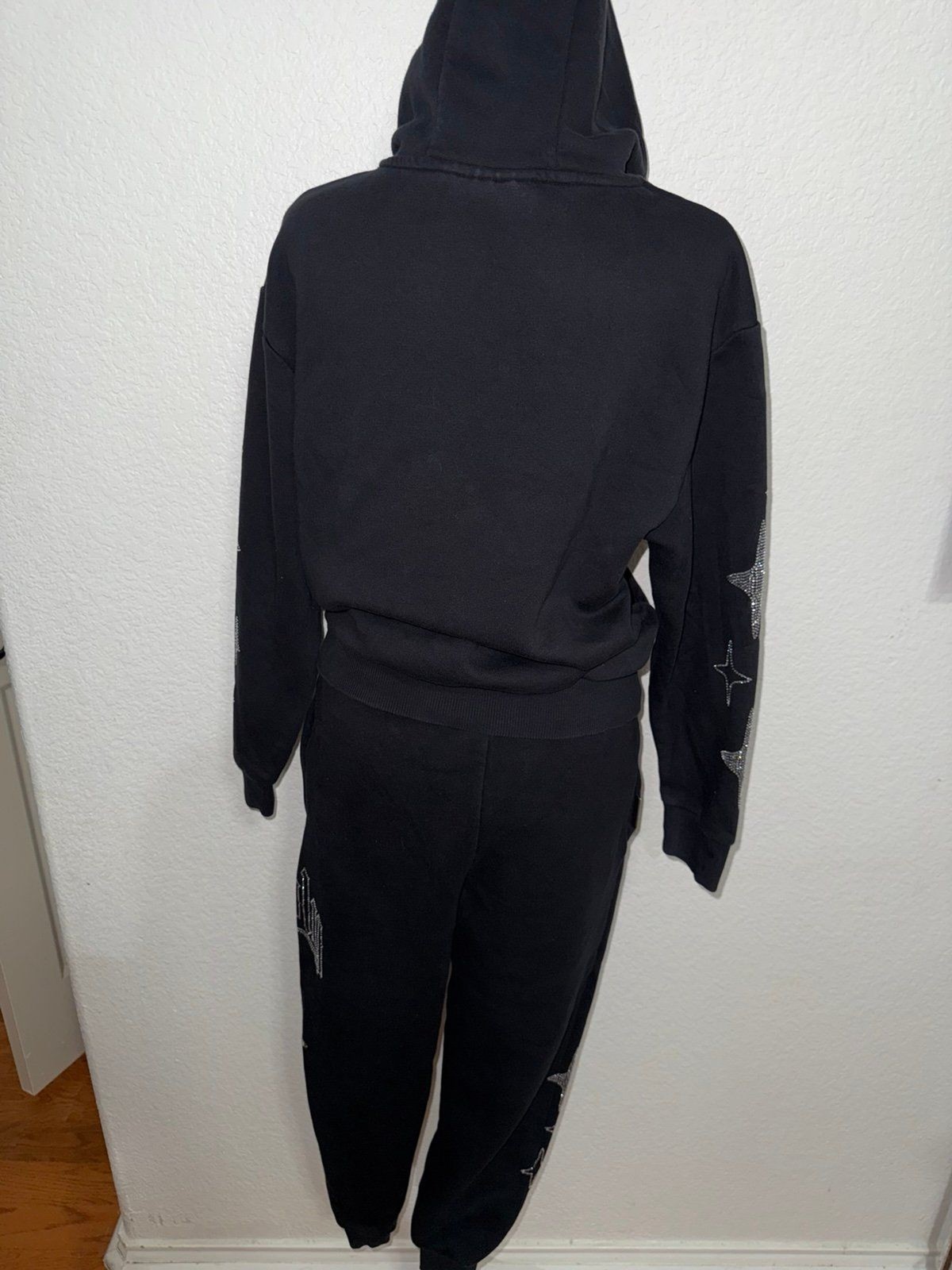 Supply & Demand Kids Rhinestone Tracksuit Set – Size L (12-13)