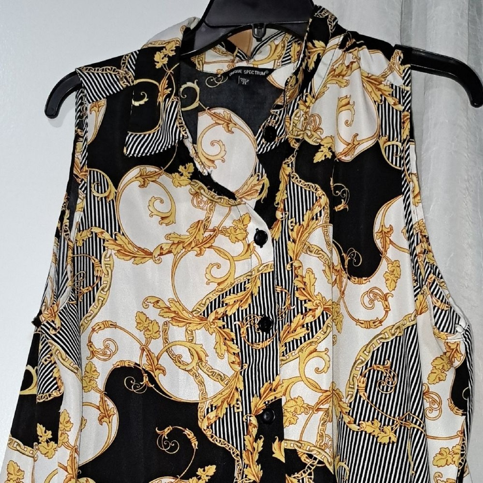 Unique Spectrum Black and White Asymmetrical Blouse with Mandarin Collar