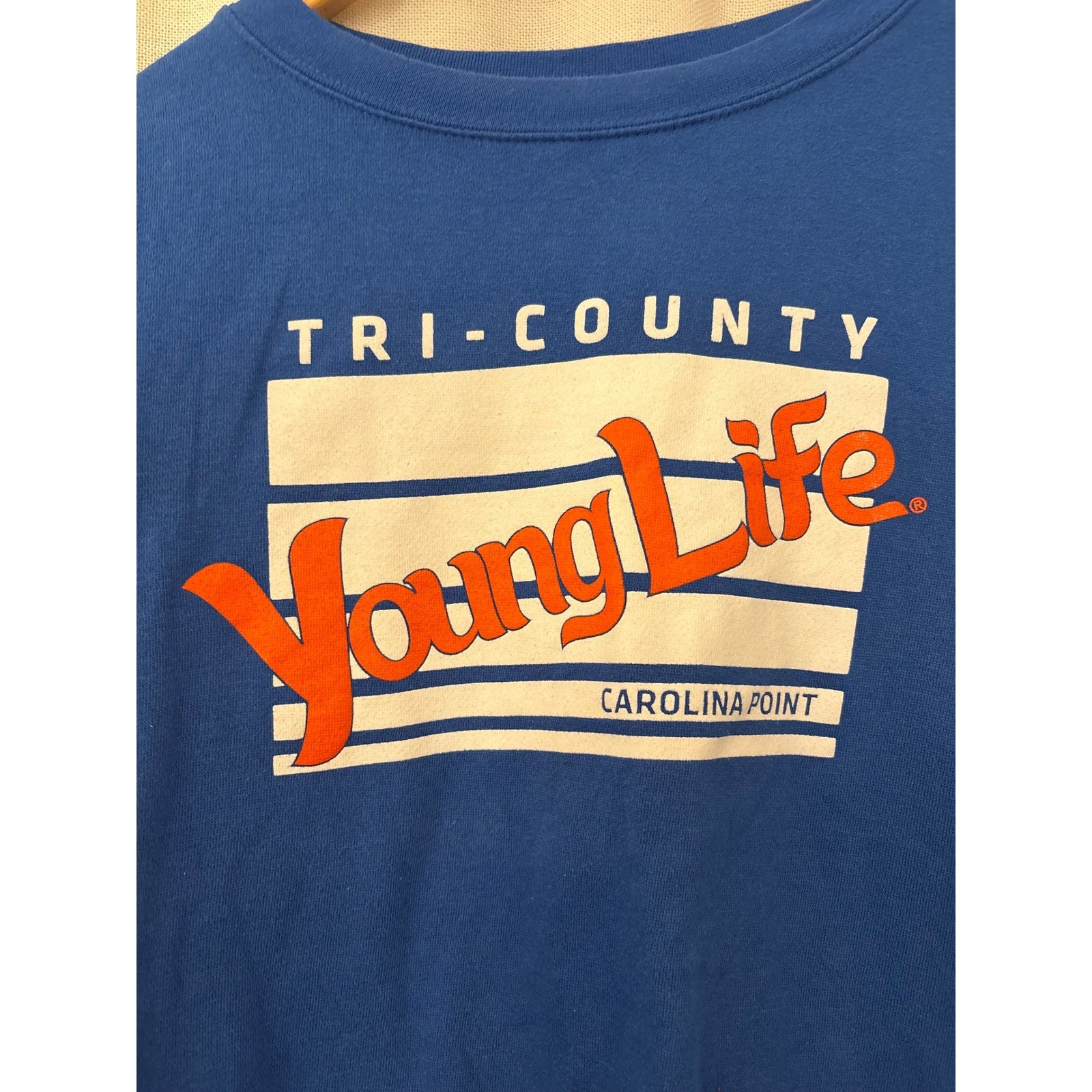 MV Sport Young Life Carolina Point Sweatshirt Blue Large Crewneck Graphic Fleece
