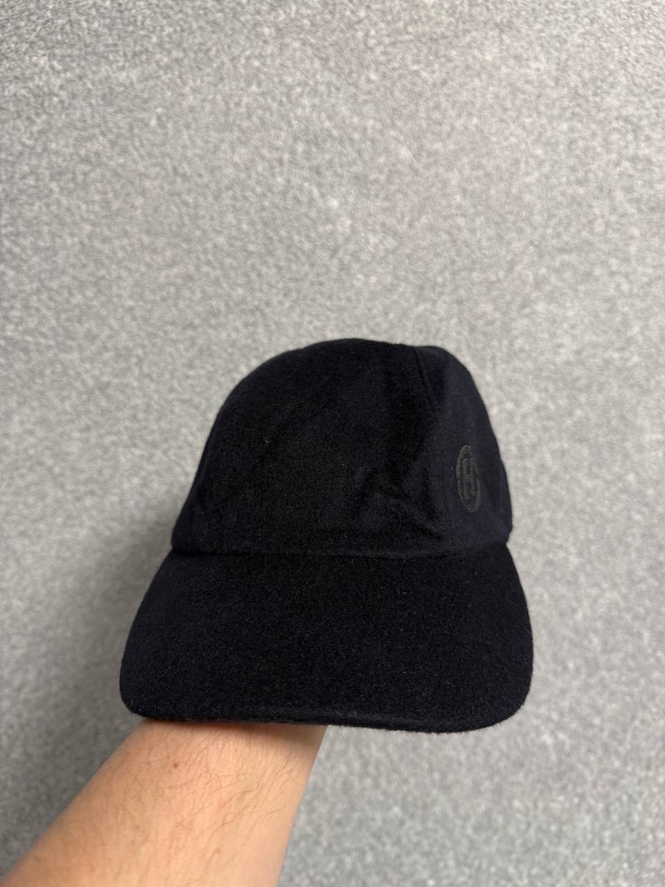 Hermès Cashmere cap, size 60, dark blue, close to black