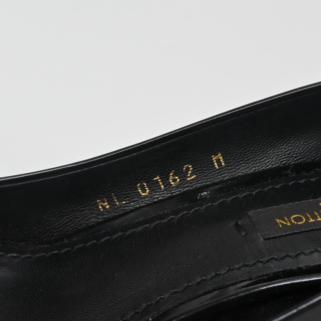 Louis Vuitton Patent Leather Padlock Pumps EU 35 US 5 Heel 7.1-10cm 061528d
