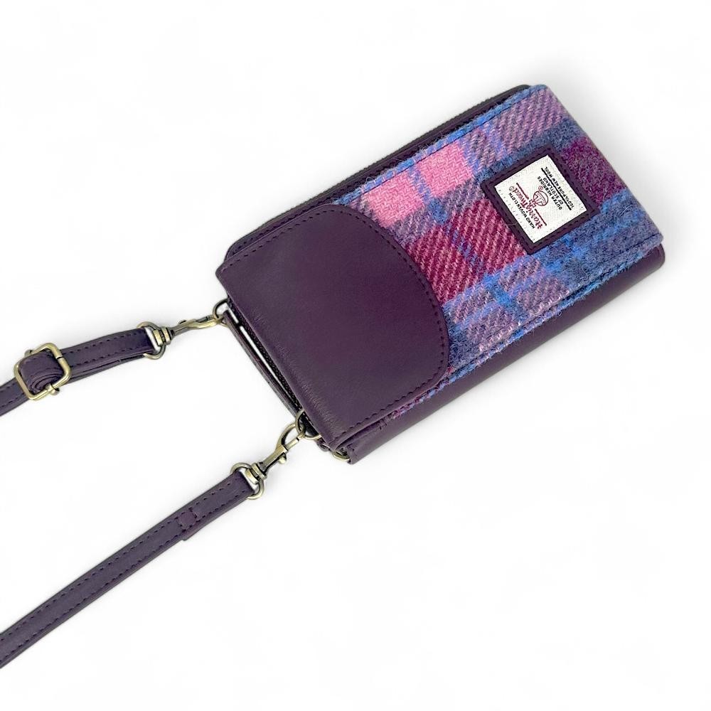 Maccessori Harris Tweed Craftsmanship Phone Purse 4.3 x 7.3 x 1.8 in