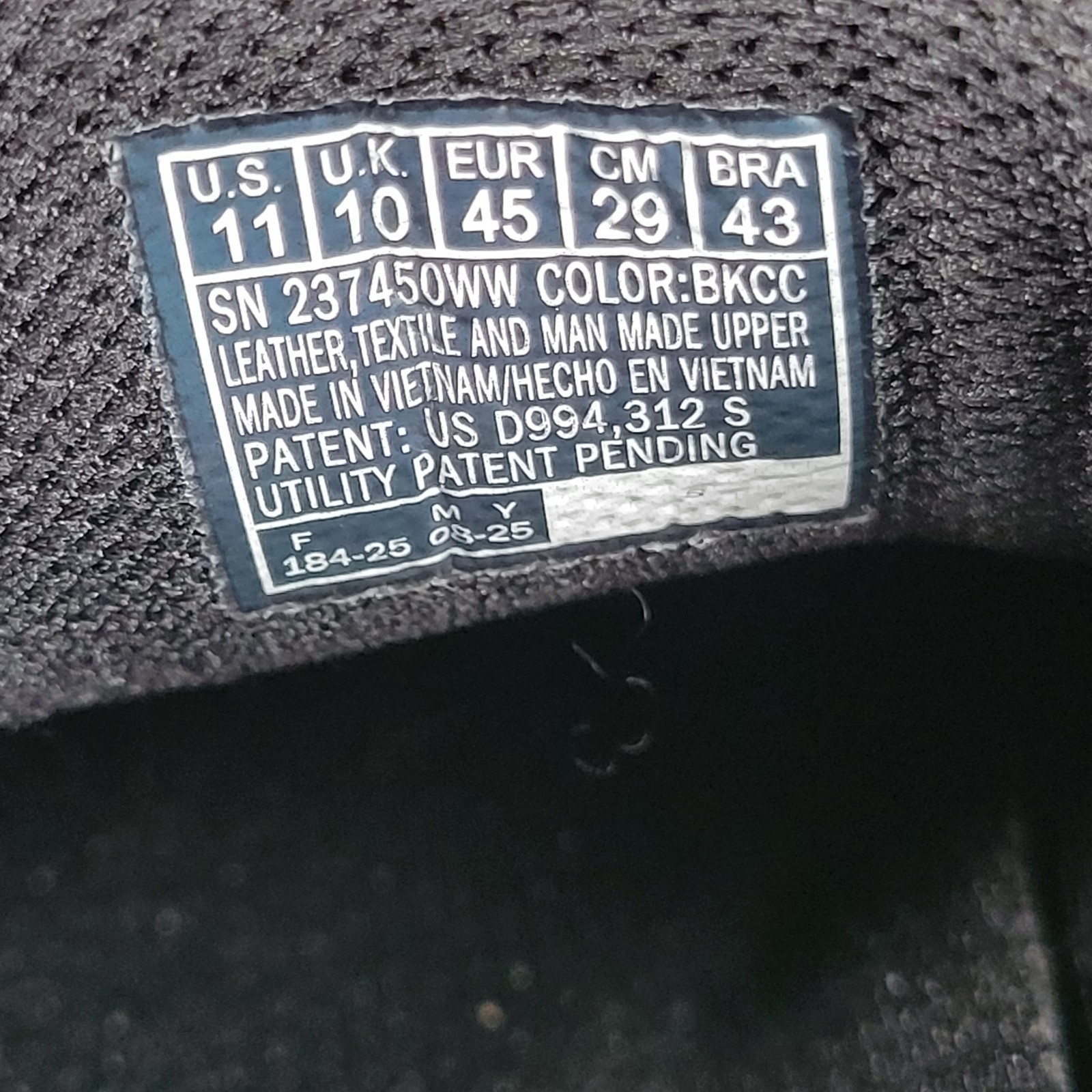 Skechers Hands Free Slip-ins Relaxed Fit: Oak Canyon Black/Charcoal 11 X-Wide
