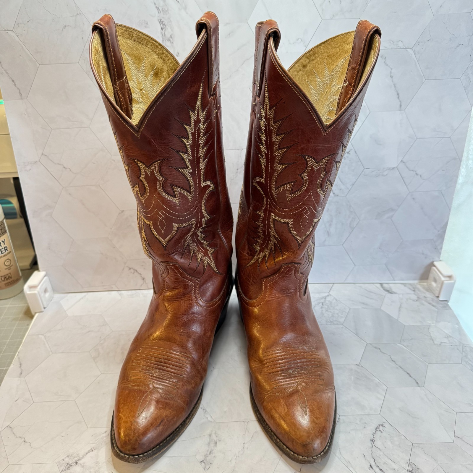 Vintage Tony Lama Boots Men 7.5 EE Brown Bullhide Leather White Label Cowboy EUC