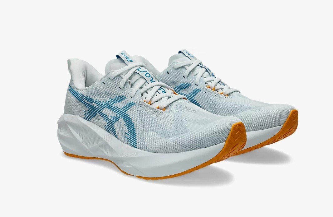 Men’s ASICS Novablast 5 Arctic Blue/Aegean Blue Regular Width