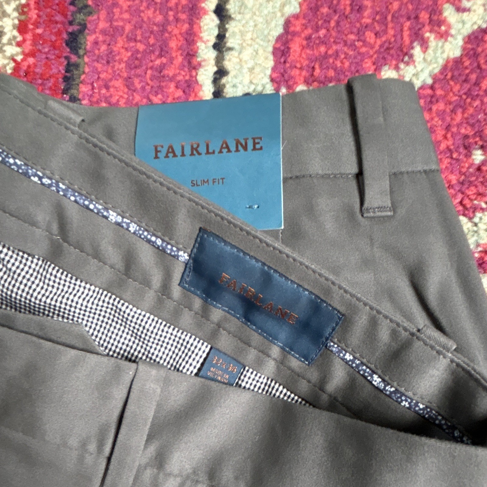 Fairlane Men’s Gray Slim Fit Dress Pants 32W Stretch Flat Front Straight