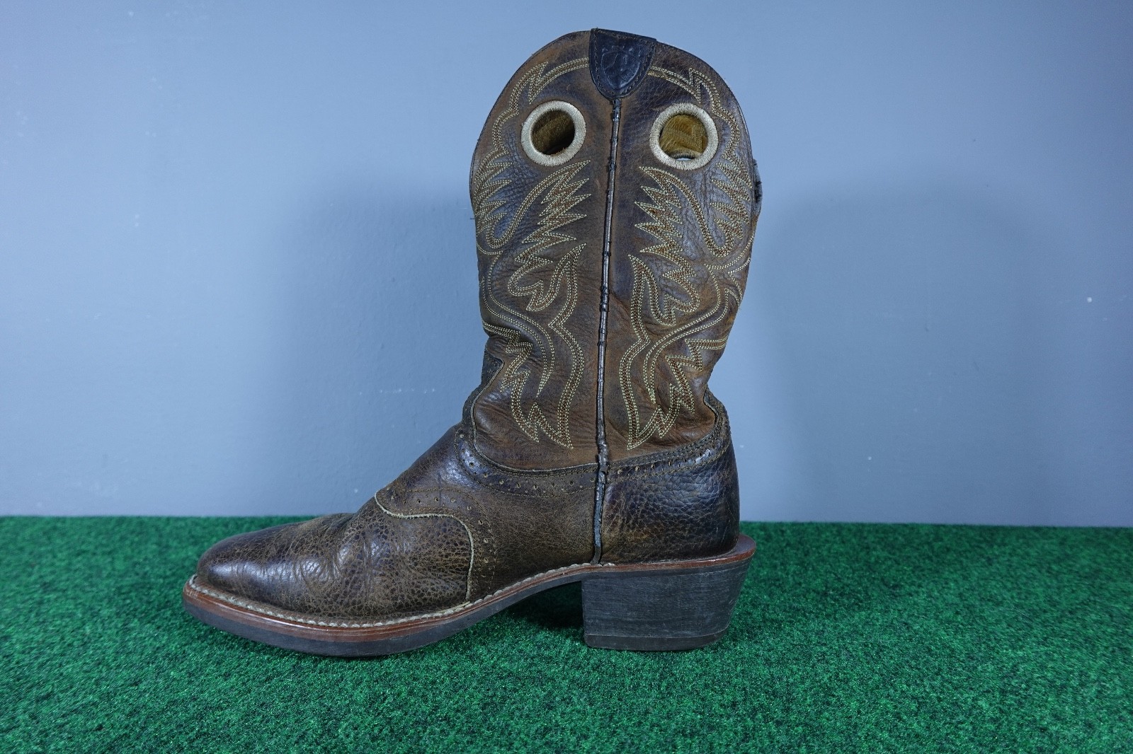 ARIAT ROUGHSTOCK BROWN BULLHIDE LEATHER SQUARE TOE COWBOY BOOTS 34824 MENS 9.5 D