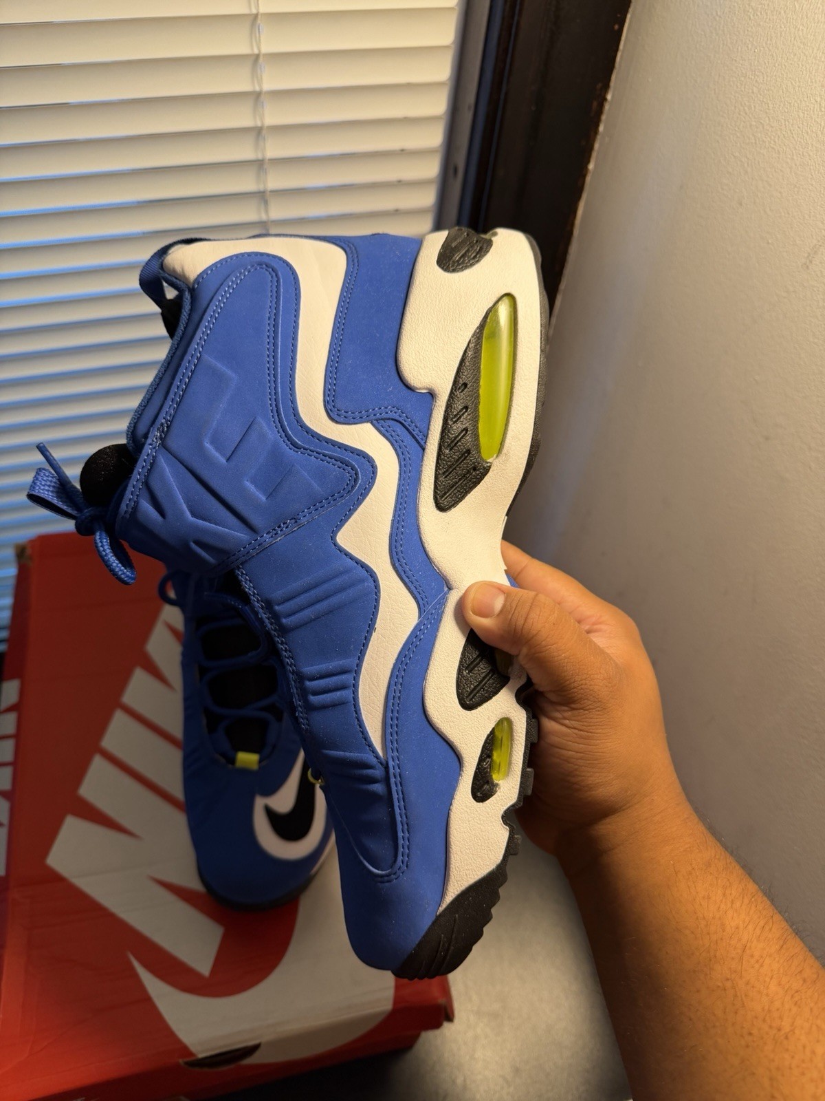 Nike Air Griffey Max 1 2021 Varsity Royal Size 11.5 VNDS
