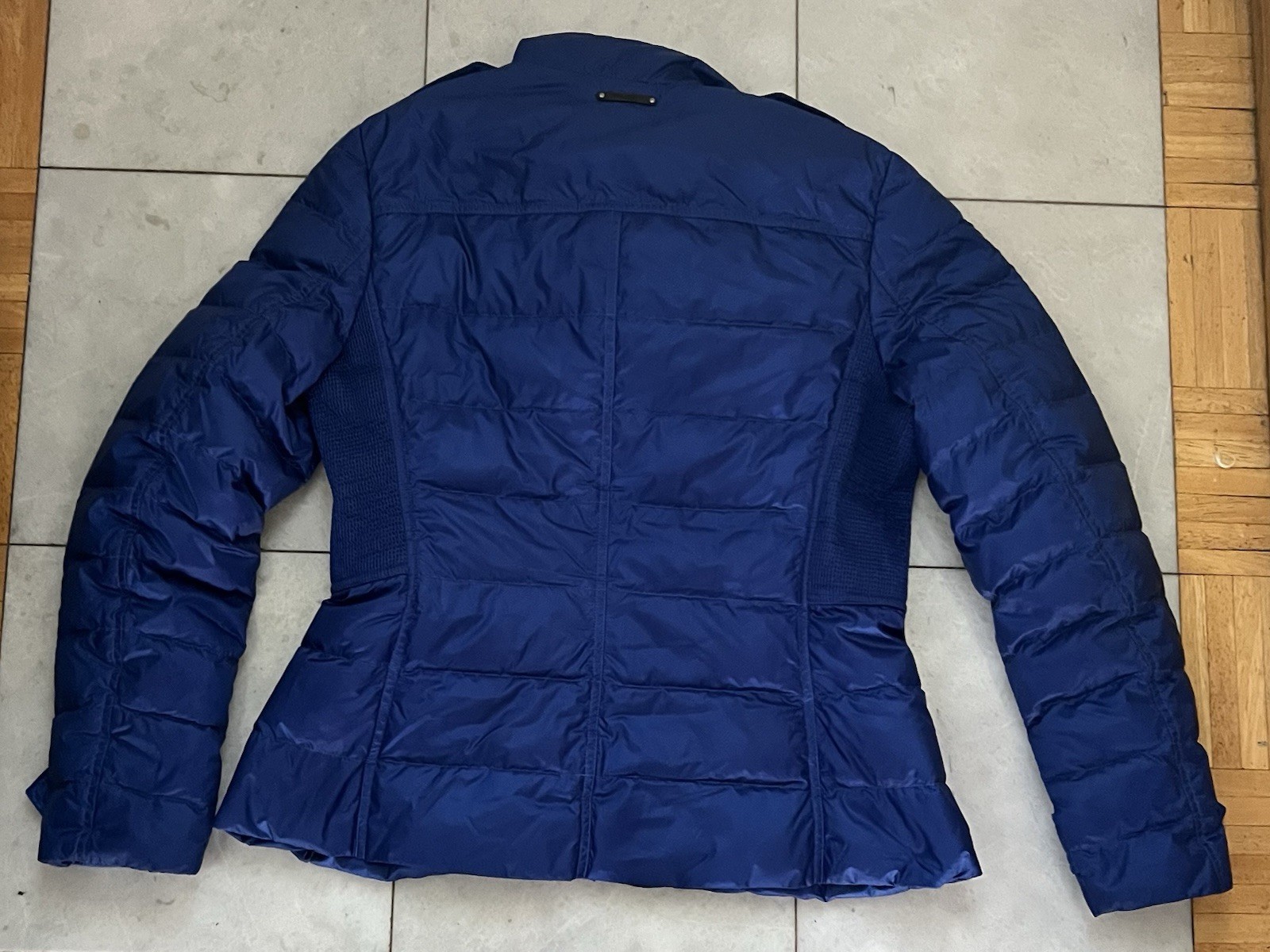 Burberry Brit Women’s Blue puffer down jacket size Large
