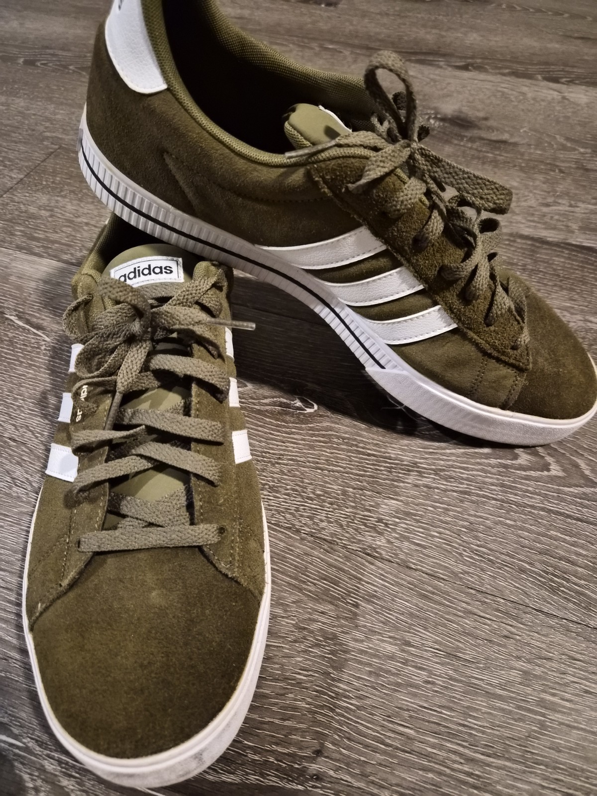 adidas Daily 3.0 Focus Olive Green Suede GW1916 Size 13 Tried On Once