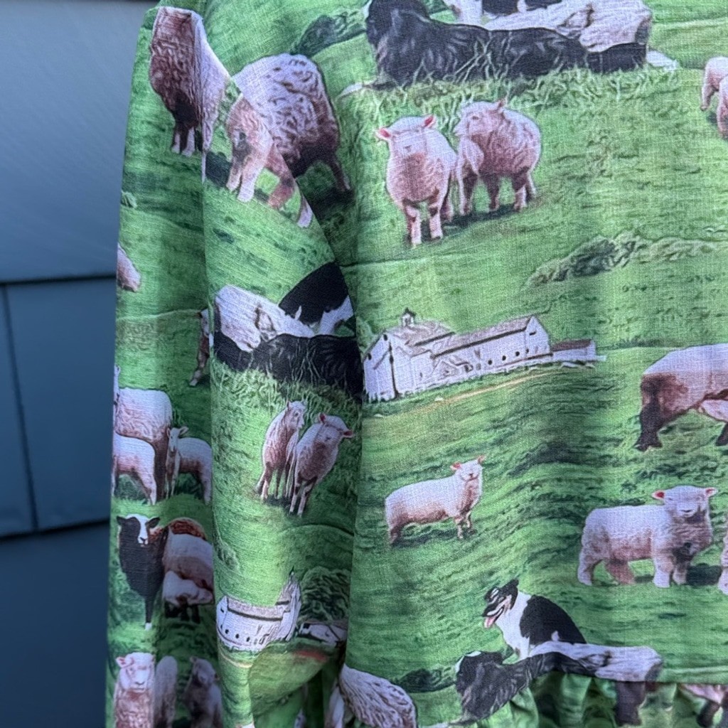 Source Unknown Green Sheep Print Women’s Button Down Shirt funky peplum
