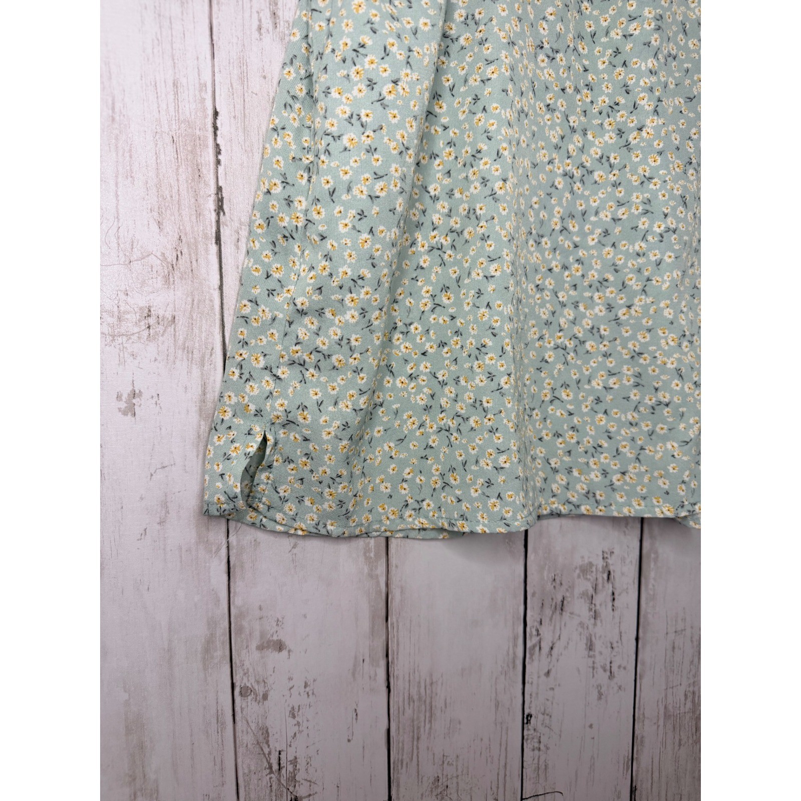 Papaya Sage Green Floral Daisy Lace Trim Camisole Top Large Adjustable Straps