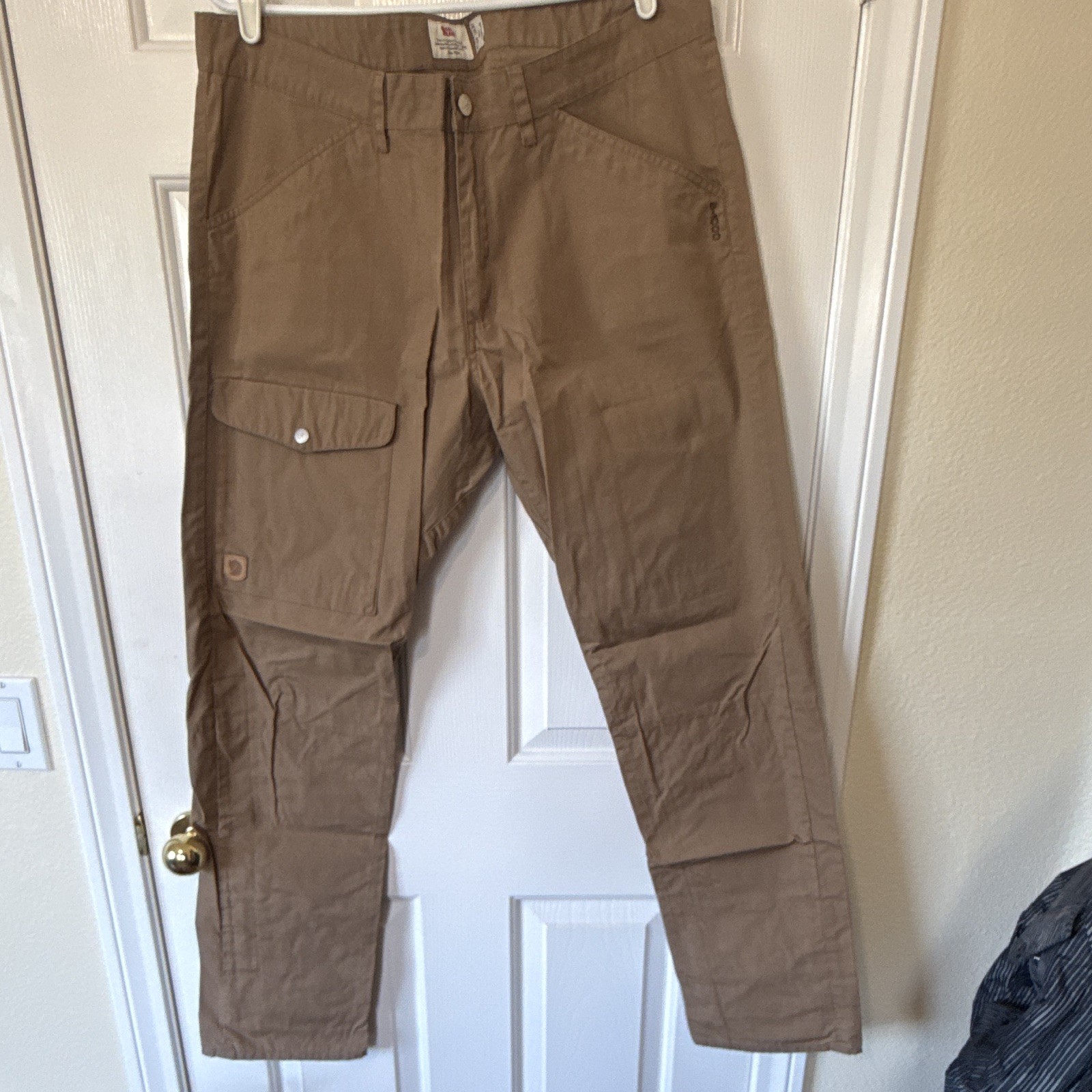Fjällräven Men’s Greenland G-1000 Cargo Jeans Regular Fit Brown Size 54