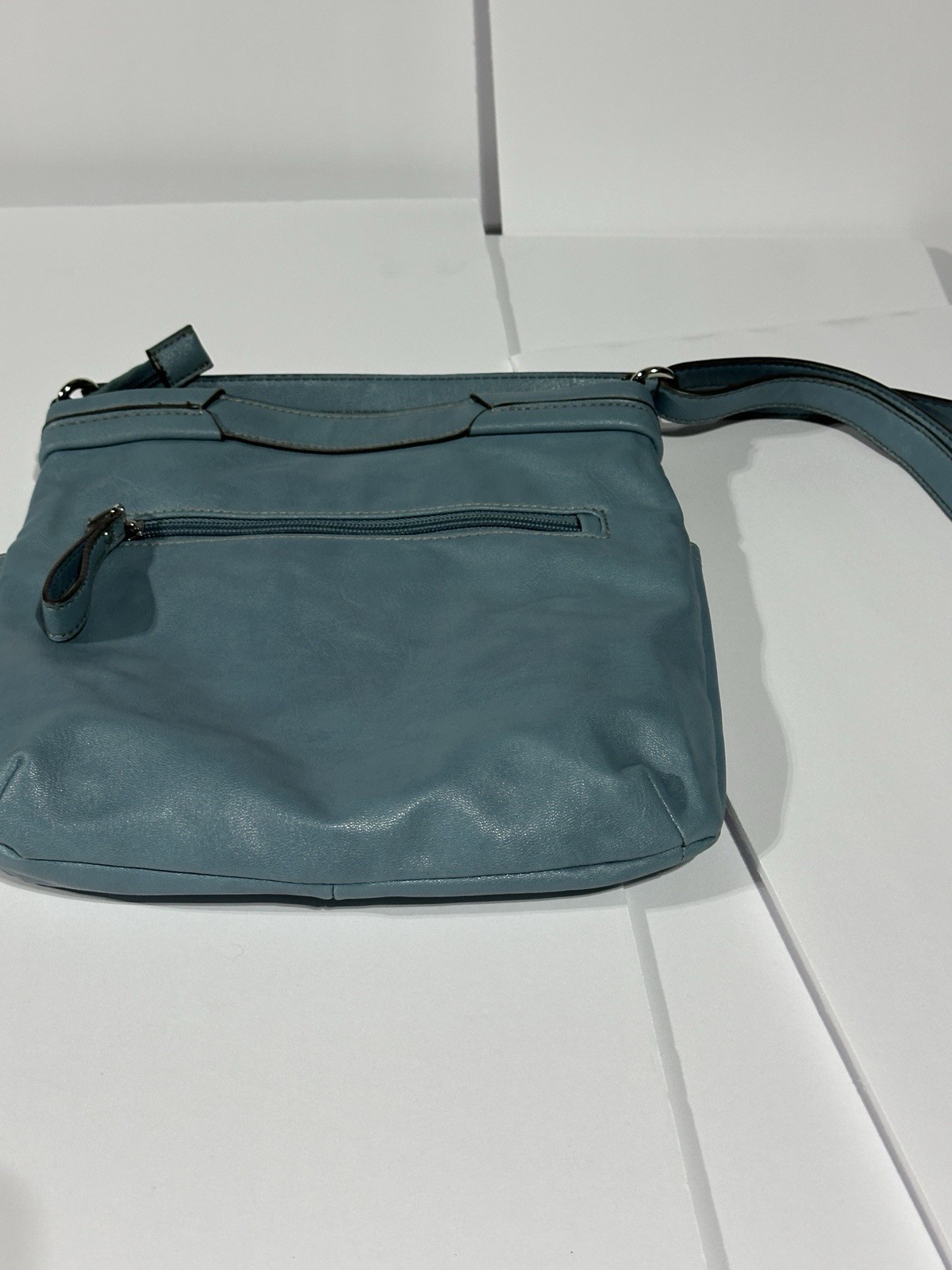 Relic Blue Zip Shoulder Bag Logo Stitching Inner Outer Pockets Women’s
