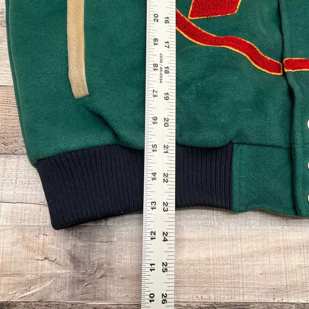 Lady Luck Jacket Men’s Medium Green Varsity Casino High Roller Player’s Club
