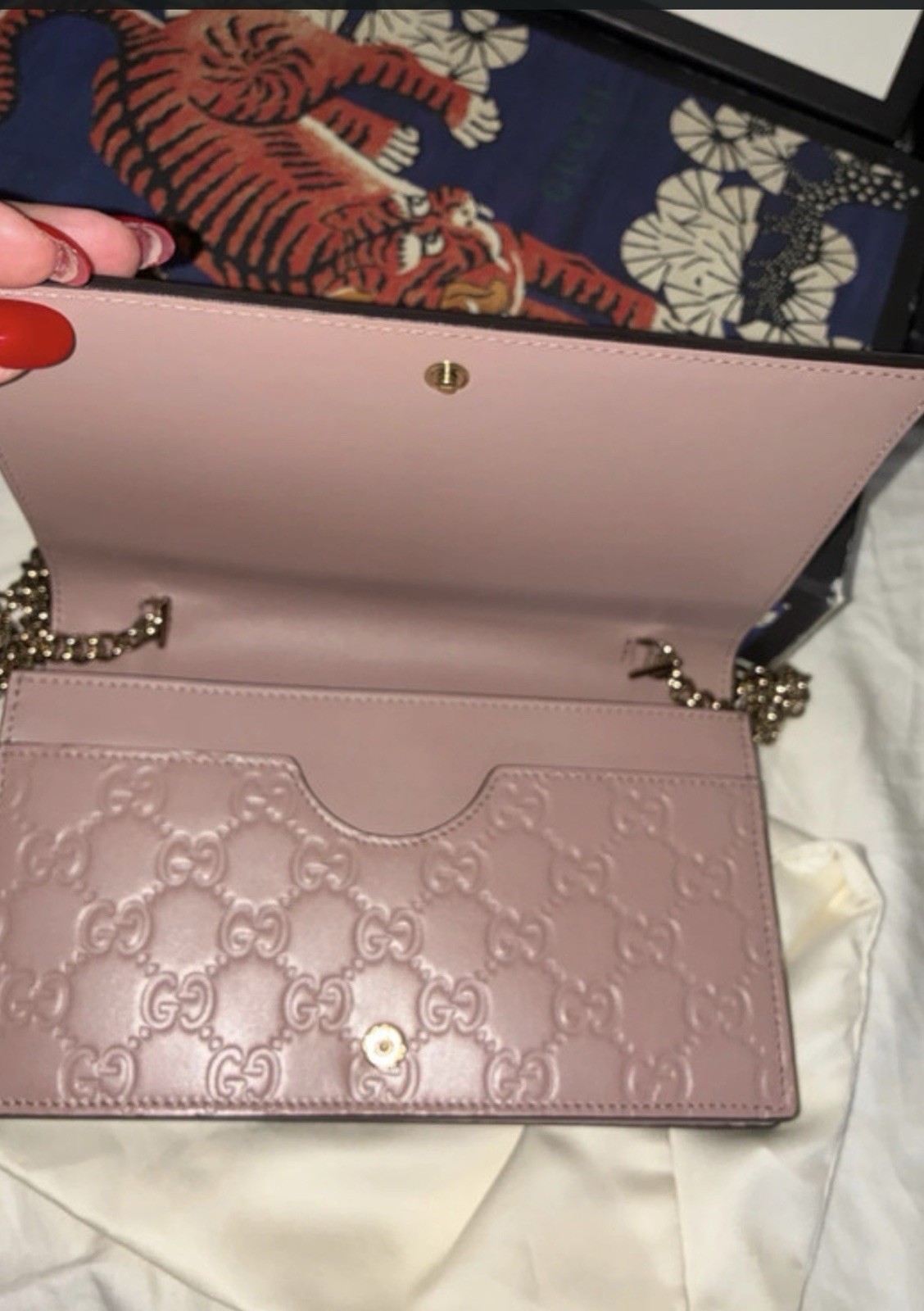 Gucci Pink GG Guccissima Bow Embossed Logo Chain Strap Shoulder Bag