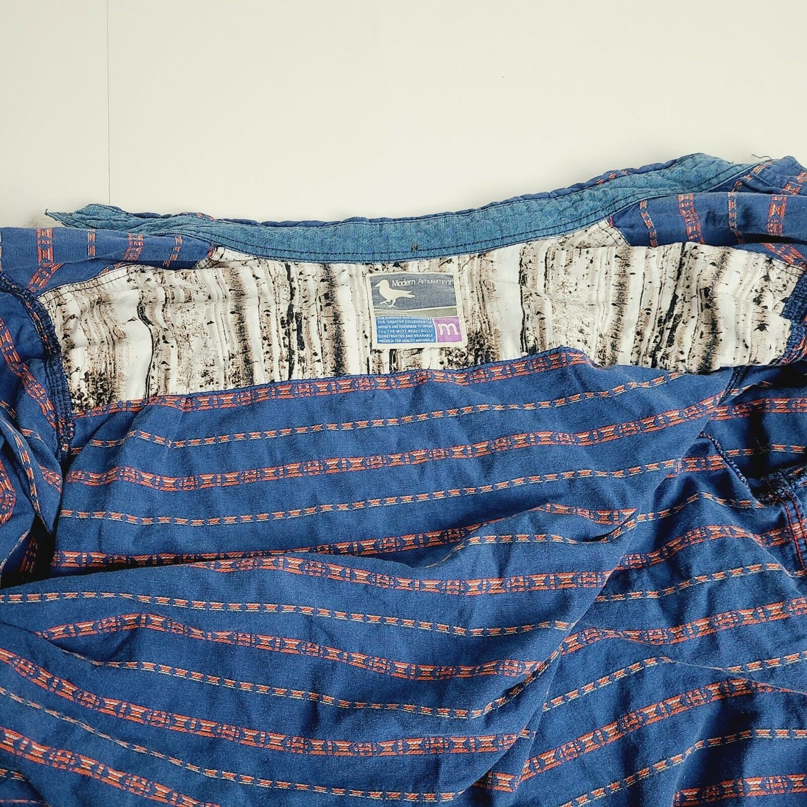 Modern Amusement Casual Button-Down Shirt Teens Medium Aztec Blue Surfer Cotton