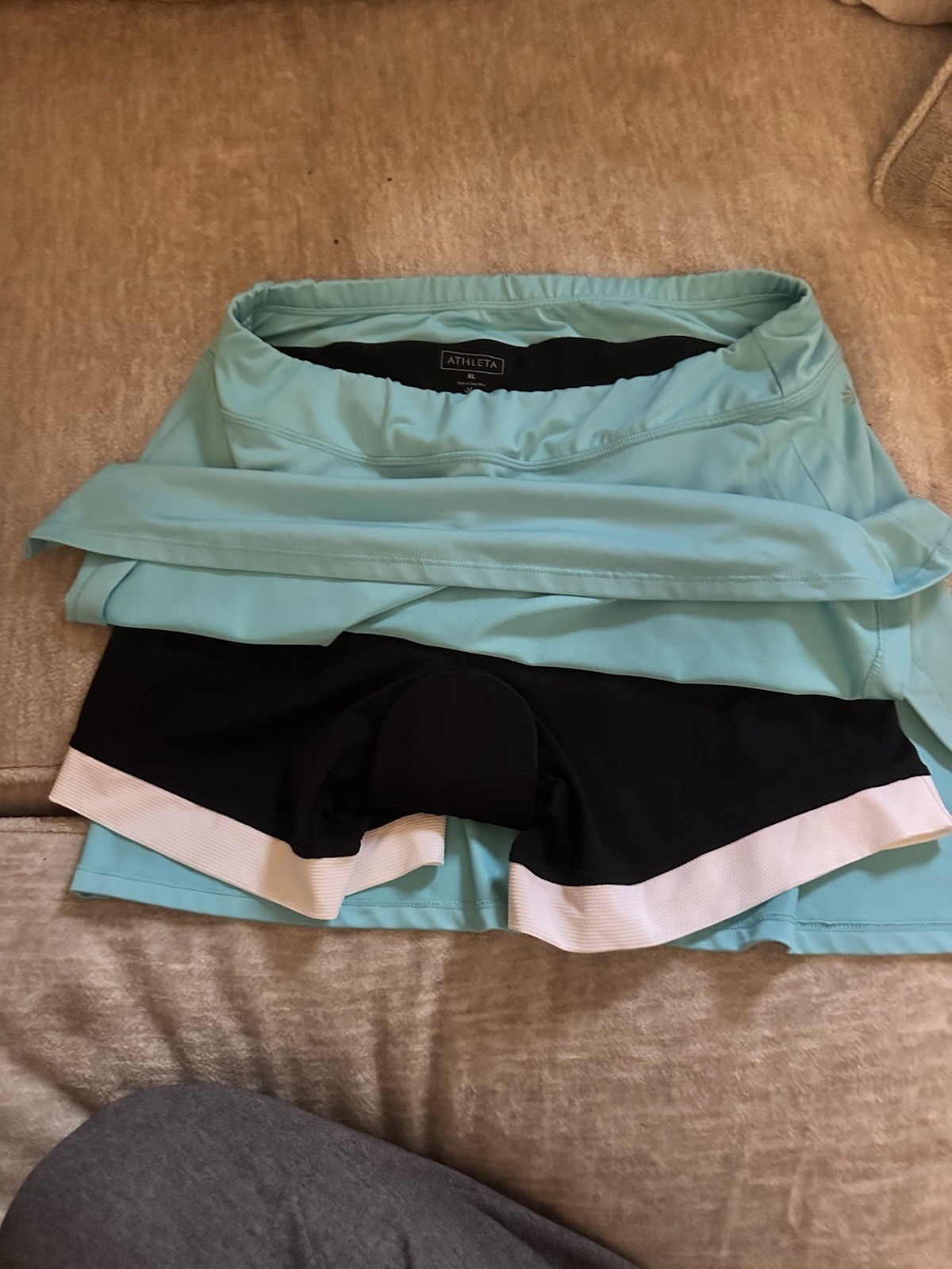 Athleta Bike Skort XL Aqua Padded Chamois Cycling Skirt Built-In Shorts