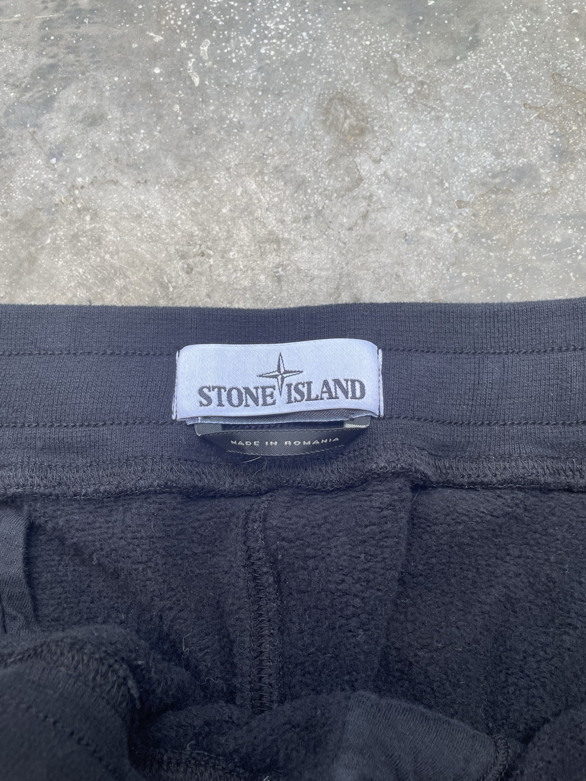Black Stone Island Authentic Sweatpants Size Xl Made In Romania Men’s Used