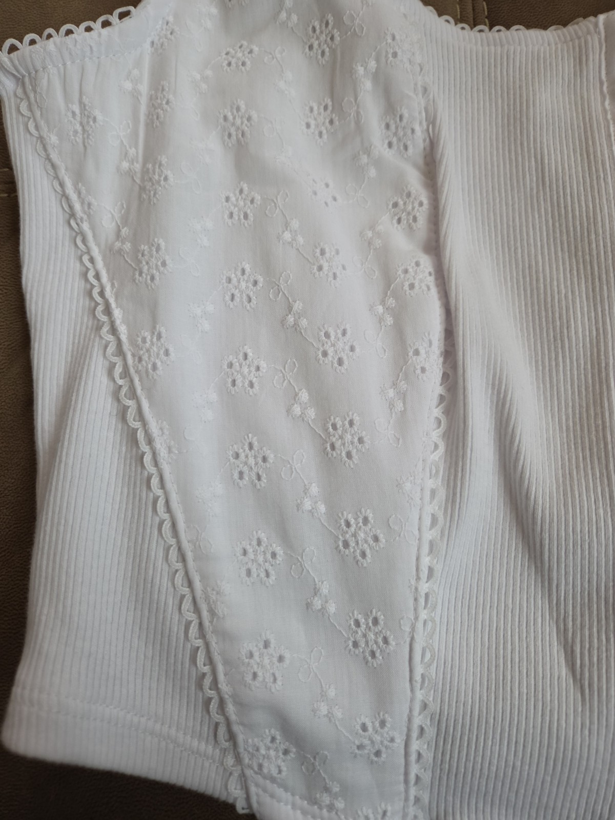 Madden NYC White Eyelet Corset Top Adjustable Straps Size M