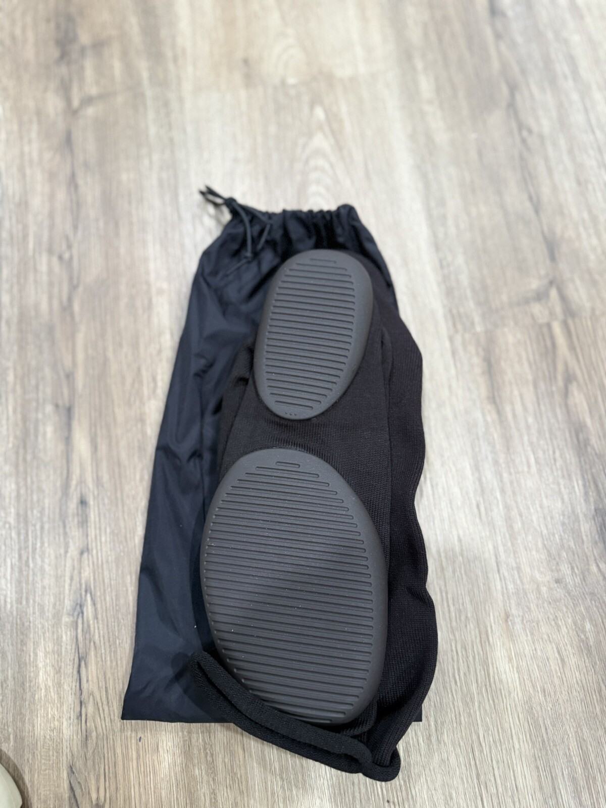 Yeezy YZY Pods; Black; New; Size 3