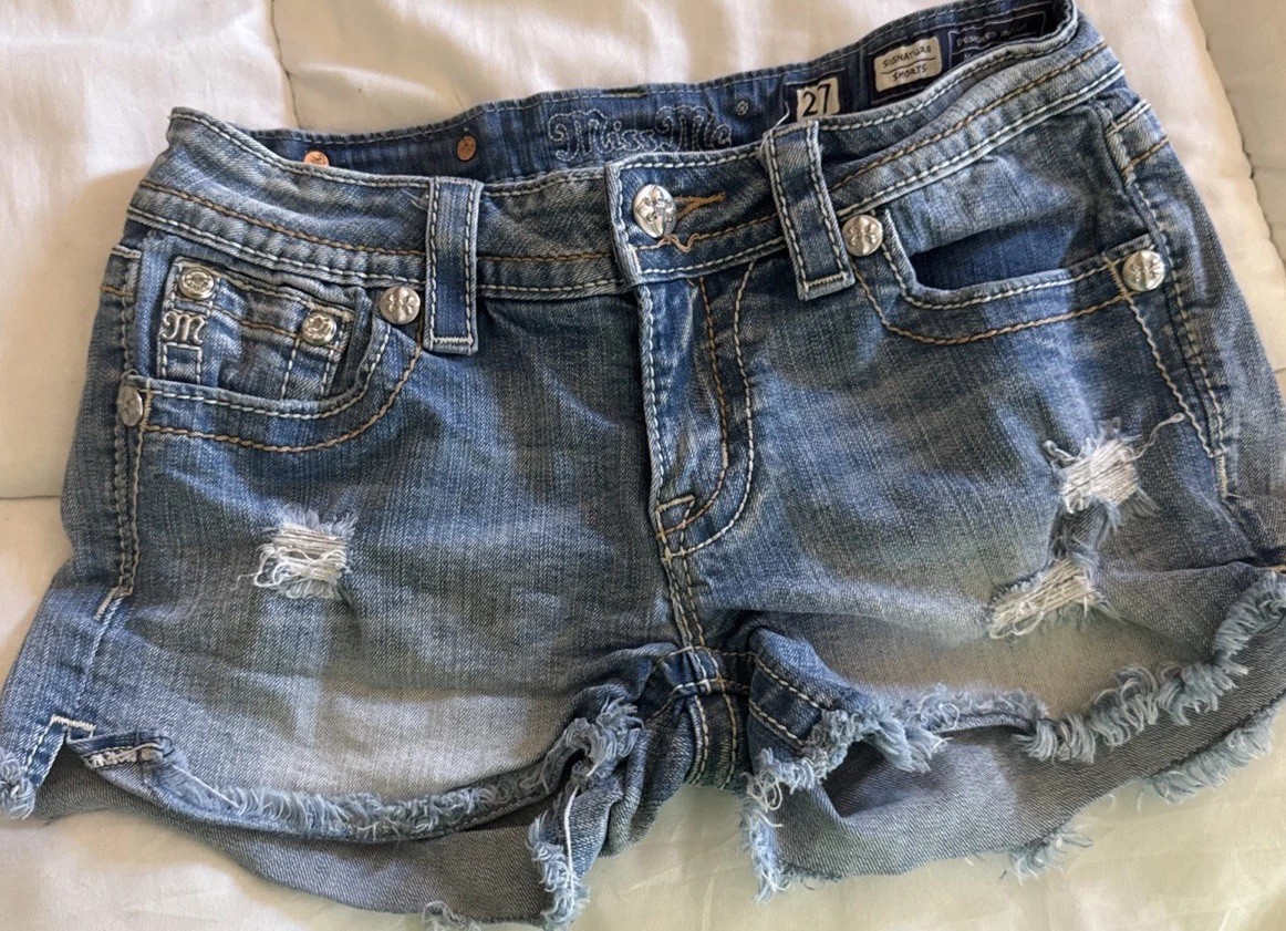 MISS ME Jeans Rhinestone Low Rise Denim Shorts Size 27