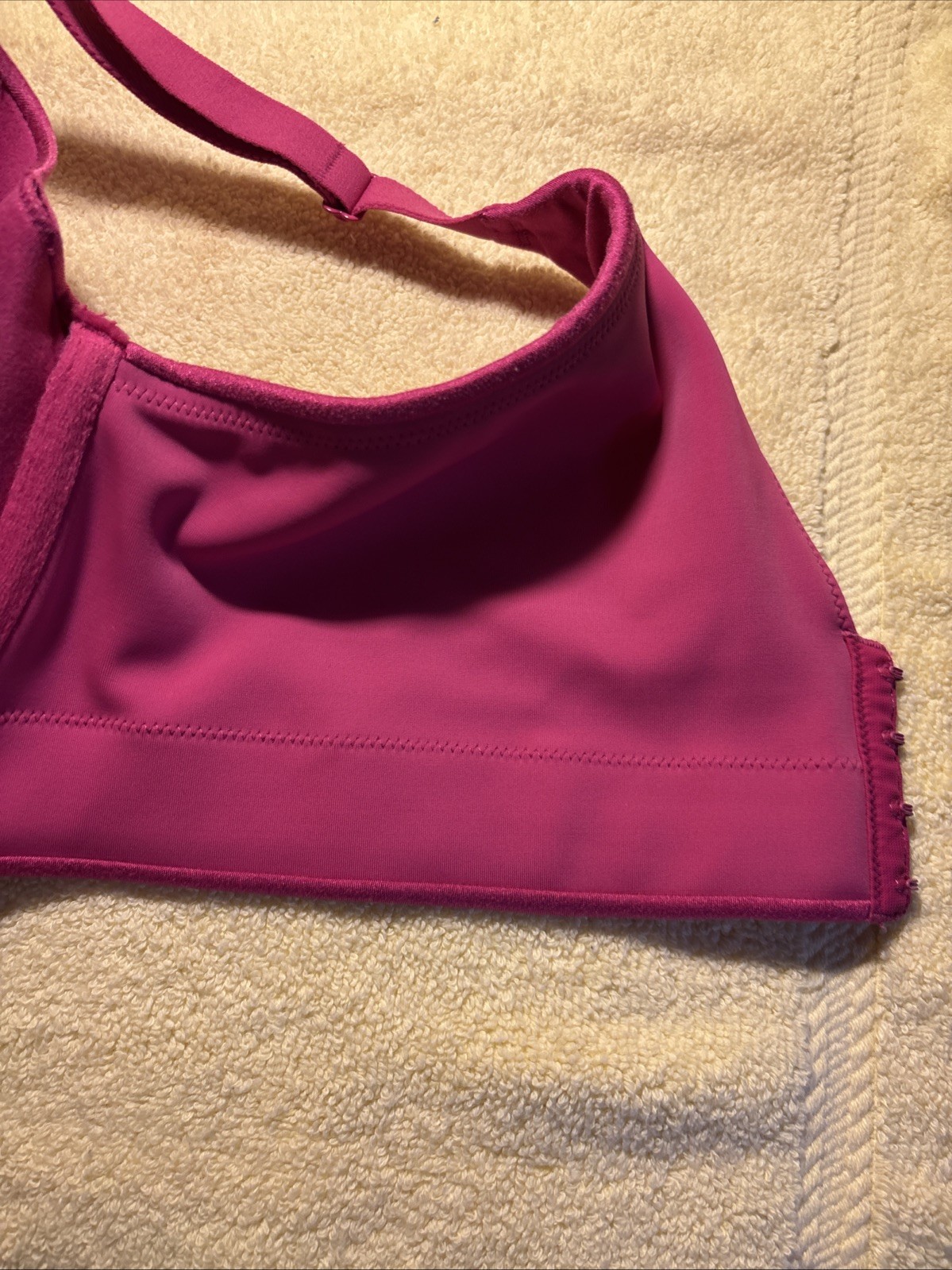 Cacique Bra 42G Fushia Full Coverage Lightly Lined UW Back Smoother FR/SHP