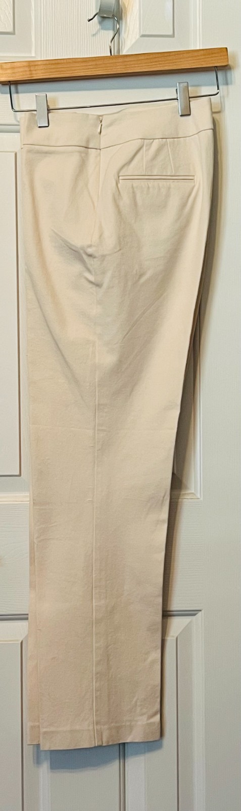 CHICO’S Side-Zipper Pants in Ivory – Size 0.5 (see size chart)