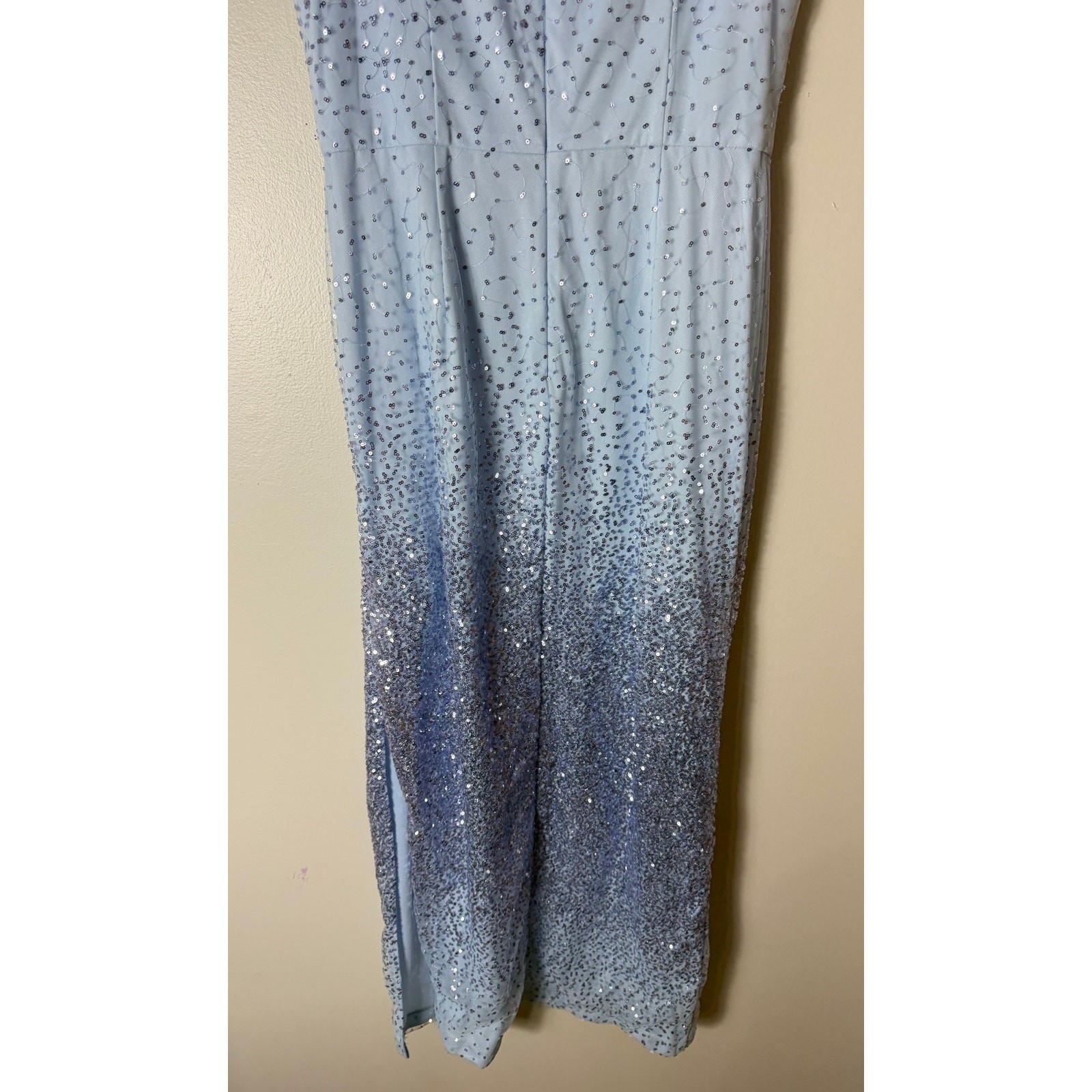 JS COLLECTIONS DRESS 12 TORI BLUE SEQUIN OMBRE COLUMN GOWN WEDDING GUEST MAXI