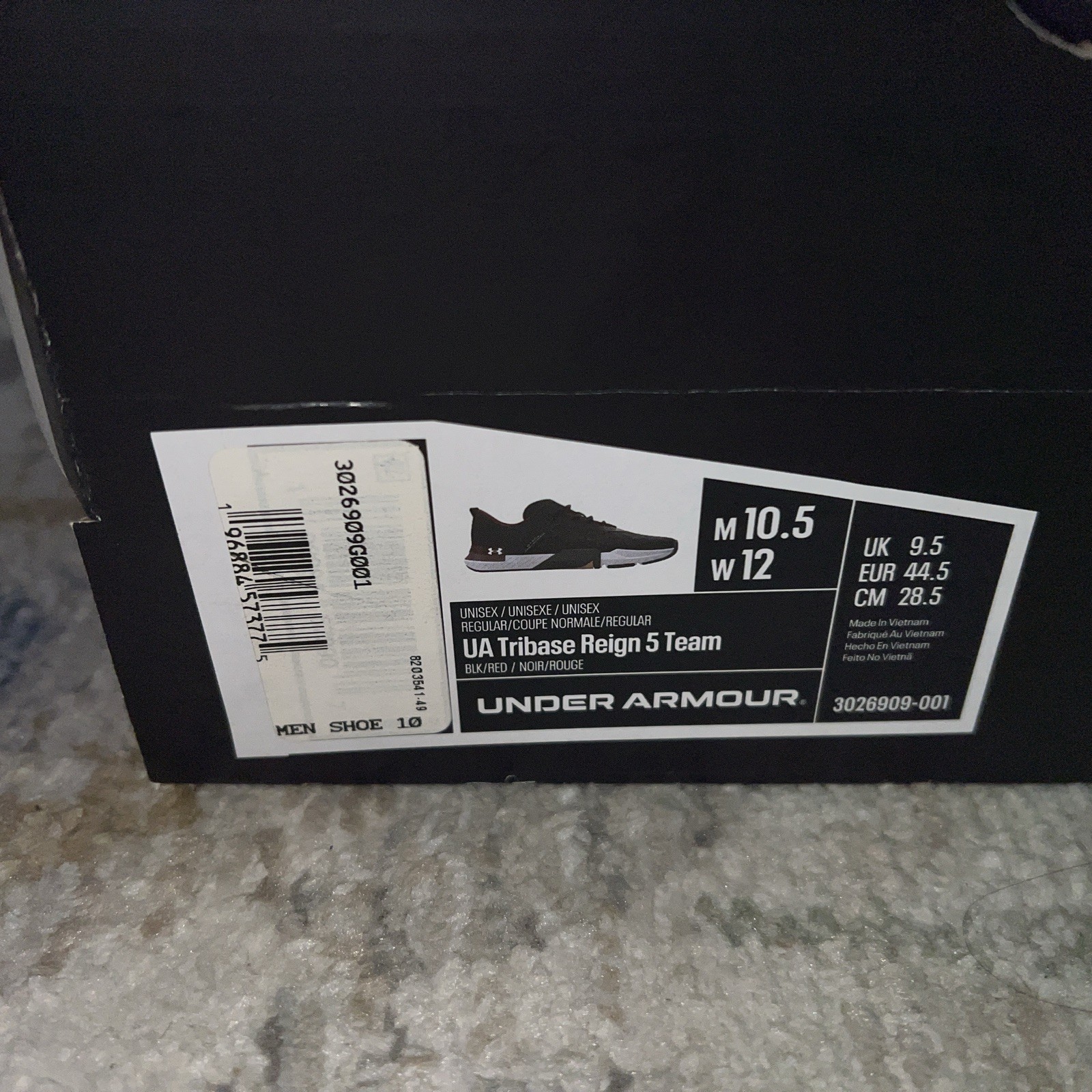 Under Armour UA Spawn 5 South Carolina Gamecocks Shoes both pairs in excellent