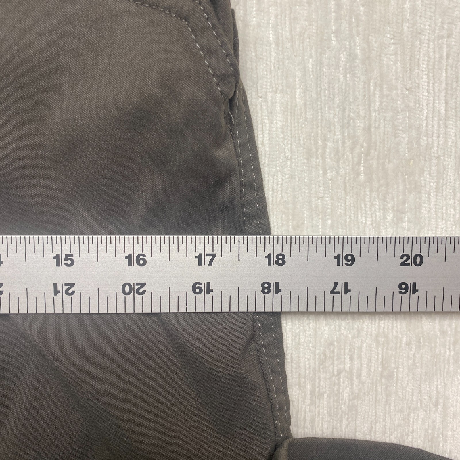 Wrangler All Terrain Cargo Pants Mens 30×32 Gray 2 Way Stretch Straight UPF 50