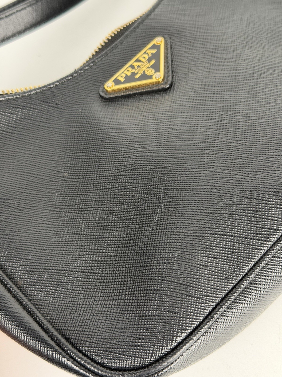 Prada Re-Edition 2005 Saffiano Leather Mini Bag in Black with Key Ring D-3