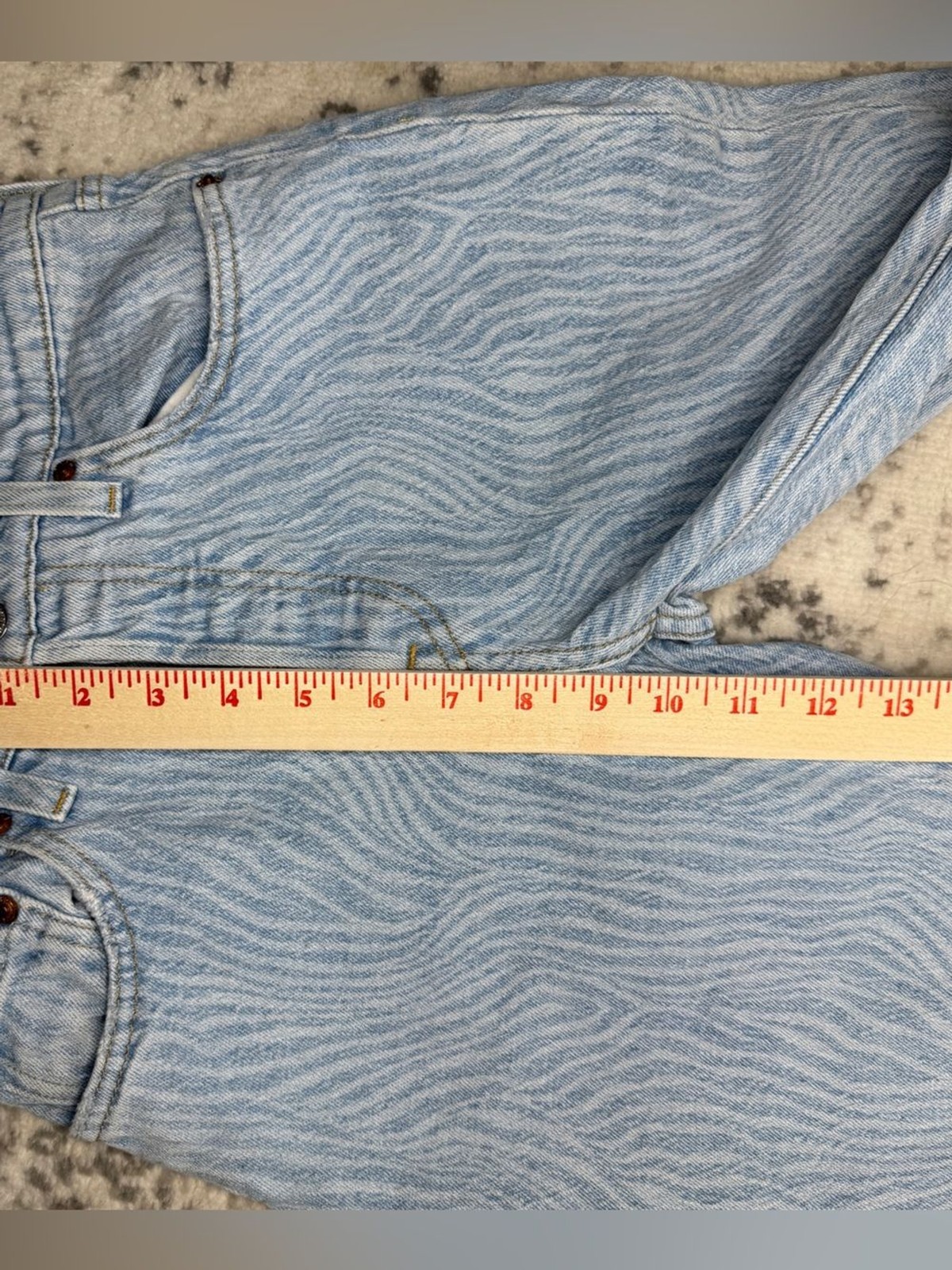 Levi’s 501 Button Fly Jeans Womens W25 L26 Light Wash Straight Leg Denim