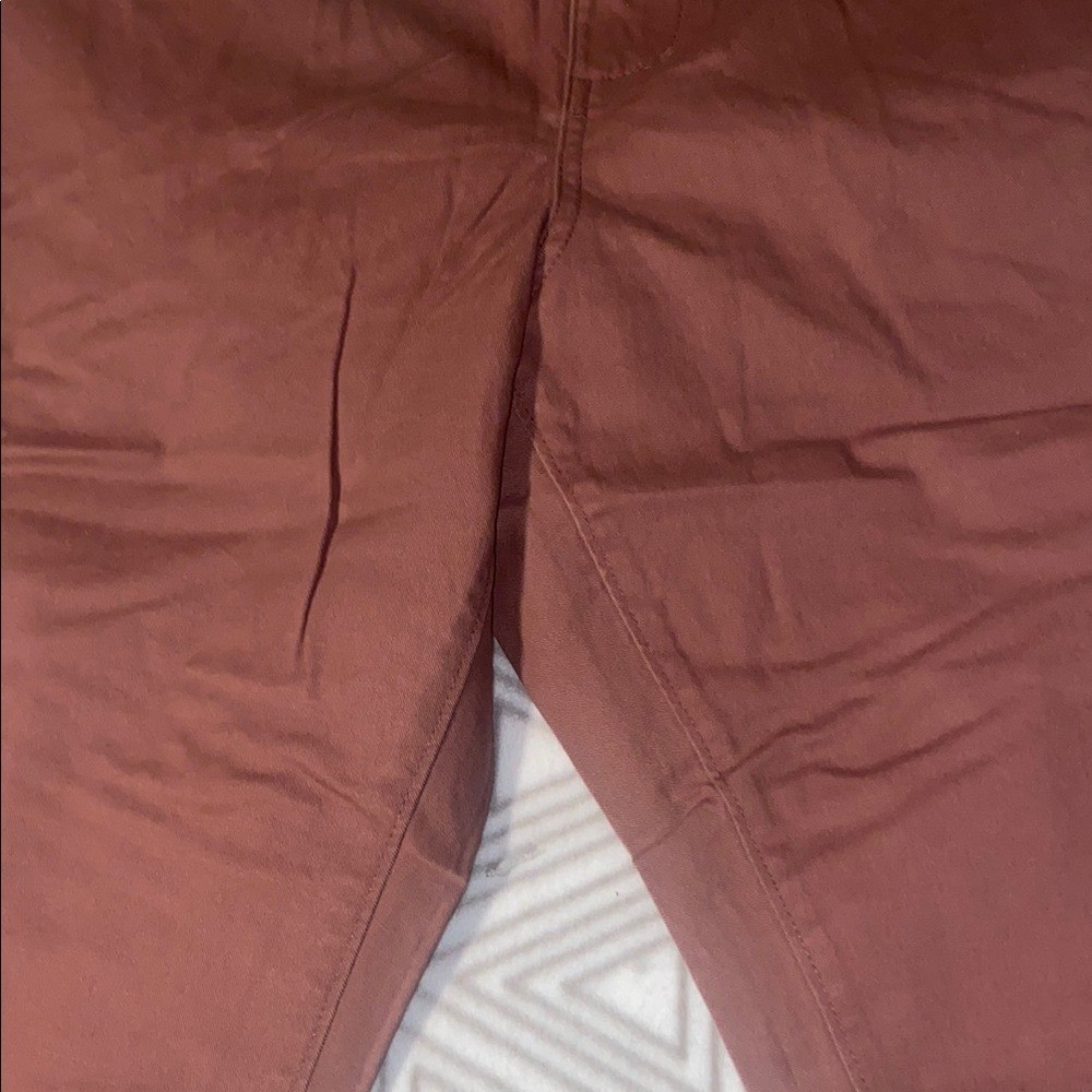 Old Navy Men’s Rust Chinos