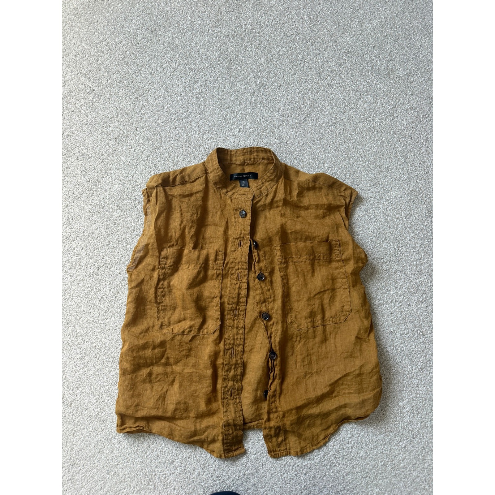 Banana Republic Minimalist Button Up Top Size XS Brown 100% Ramie Sleeveless