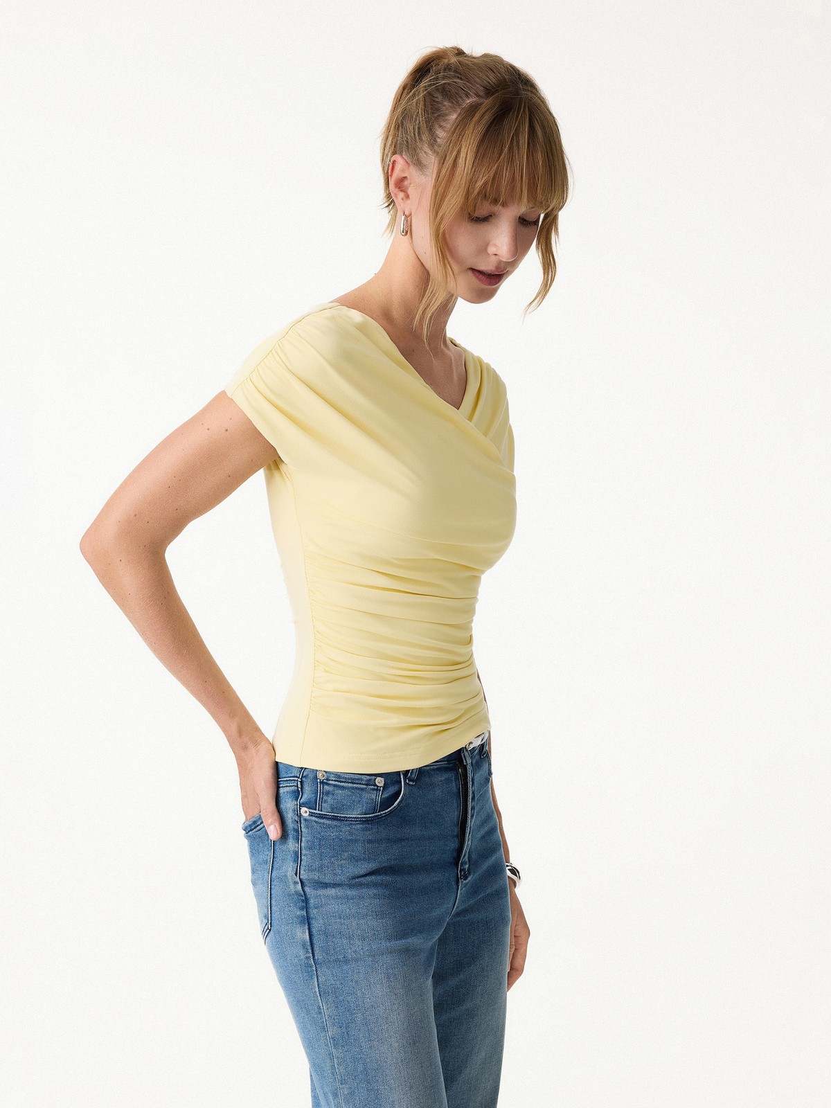 New Arrival OGLMOVE Ruched Surplice V-Neck Bra Top Stretch Fit