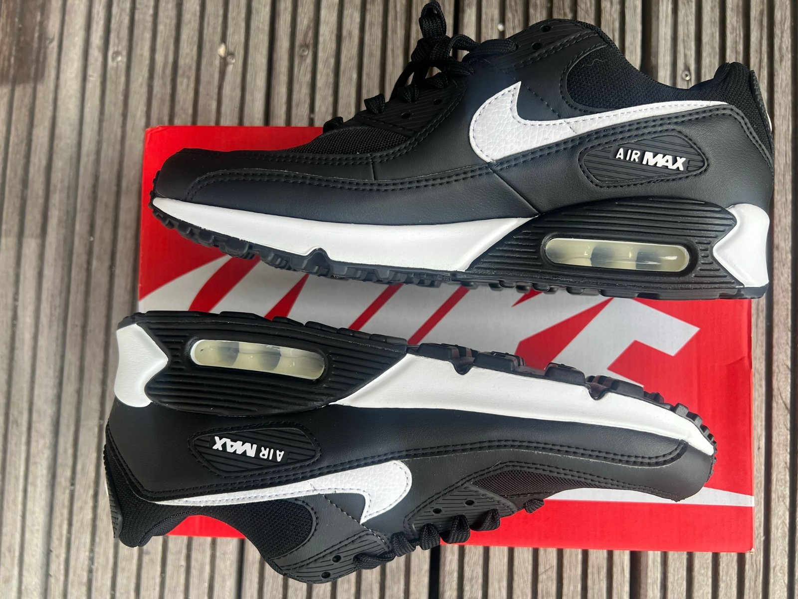 Nike Air Max 90 Black White Black White EU 43 Unisex Trainers Casual Shoes New