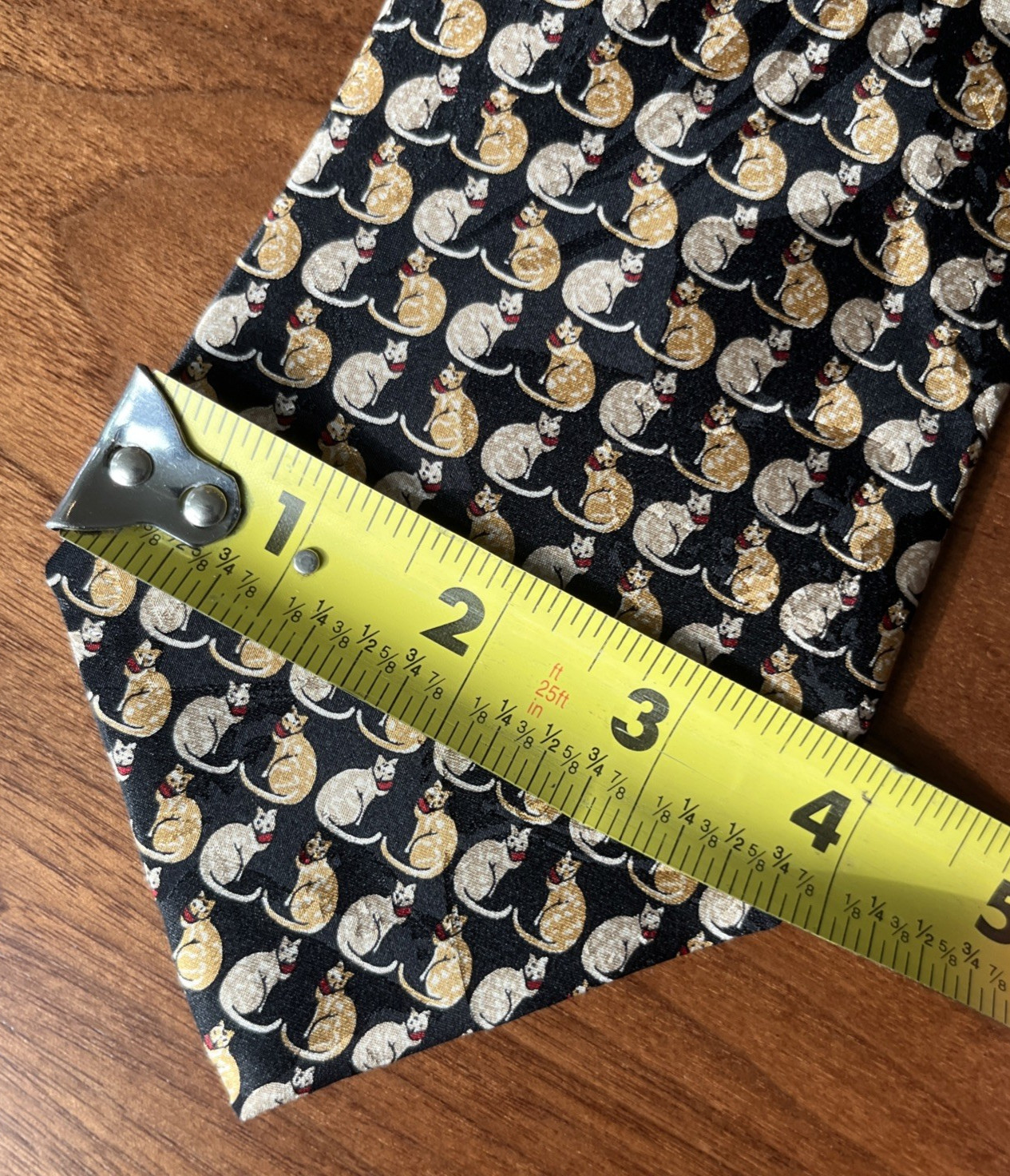 Museum Artifacts Black Silk Necktie Kitty Cat Print 57.5″L EUC!