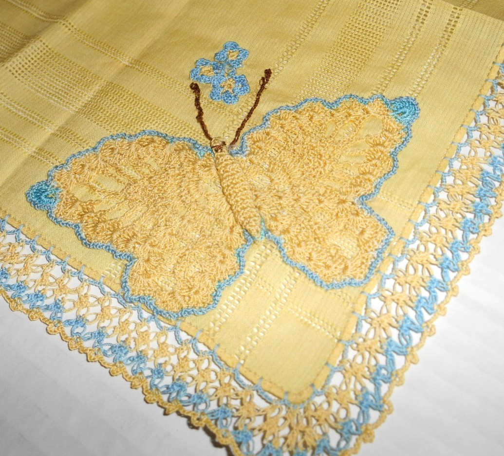Vintage Handkerchief Hand Crocheted BUTTERFLY FORGET-ME-NOTS Tatted Edge UNUSED