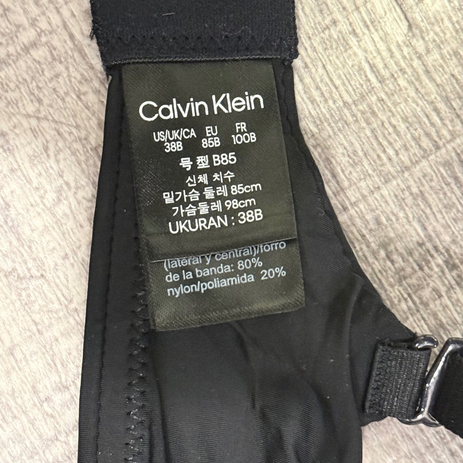 Calvin Klein Perfectly Fit Flex Bra 38B Black Lightly Lined Convertible NWT