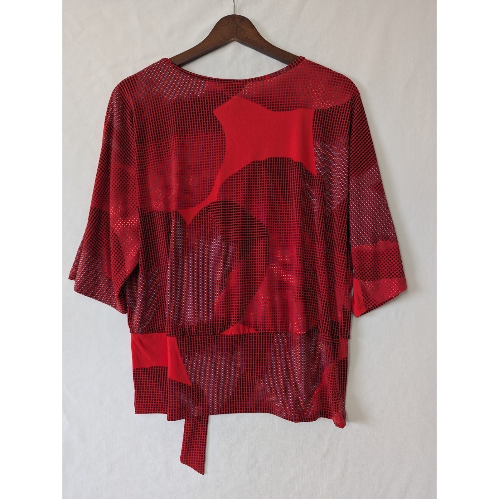 Ciara Sun Woo Red Black Geometric Print Tie Front Blouse Size S No Tuck Top