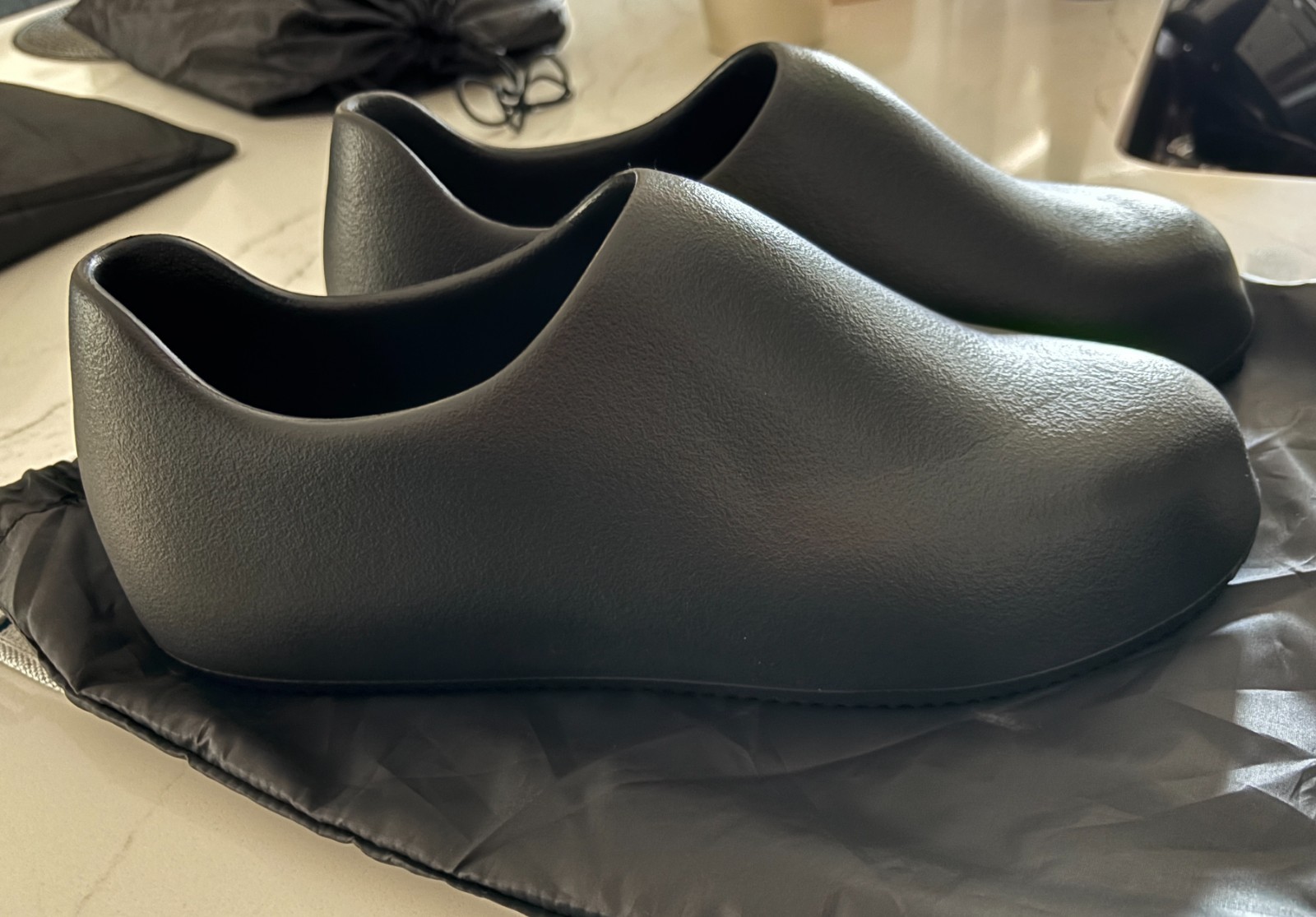 Yeezy YZY SL-02 Shoe Slipper – Black – Size 13 – Brand New – Free Shipping