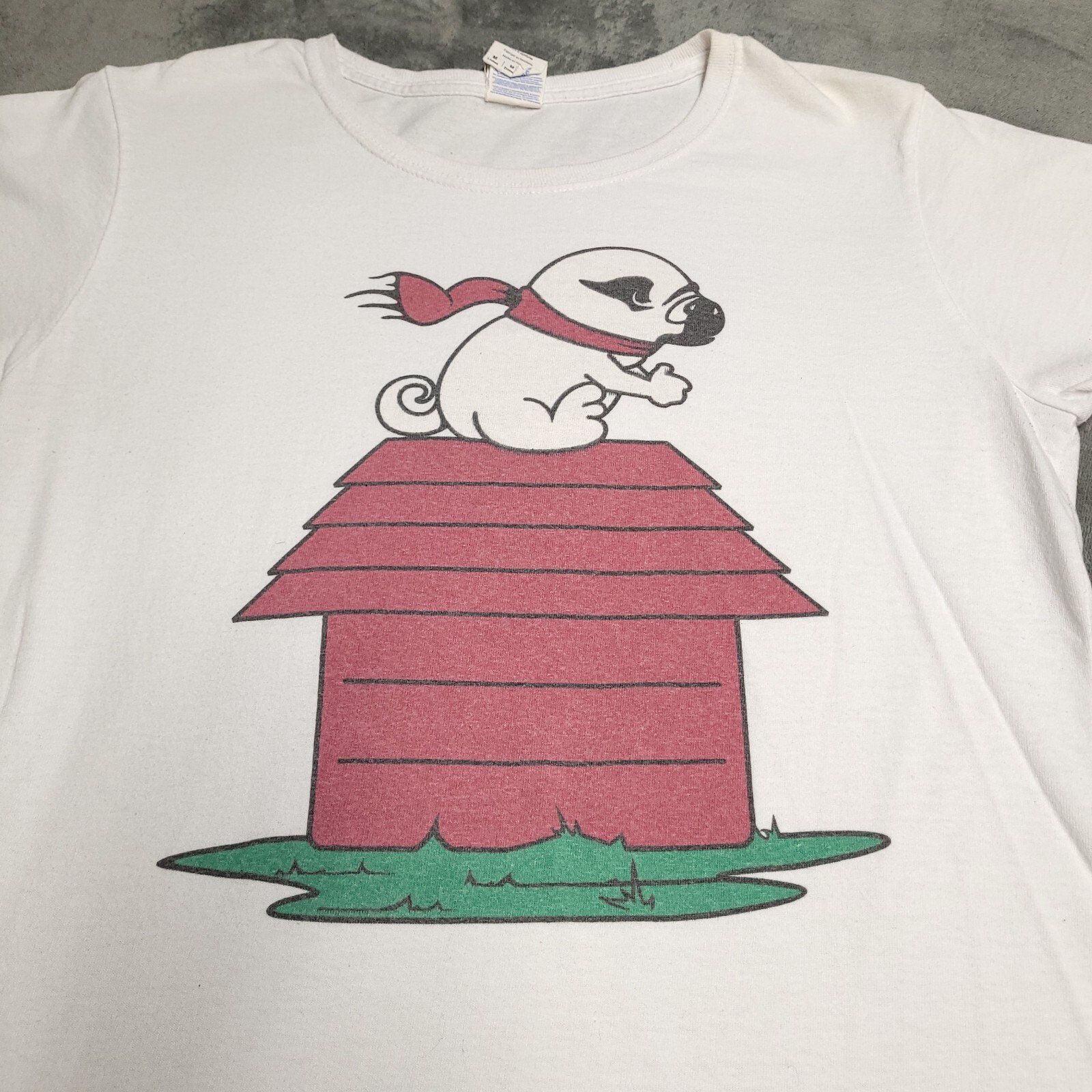 Pug Puppy Dog House Bandit Christmas Santa Clause Womans Shirt M Snoopy Parody