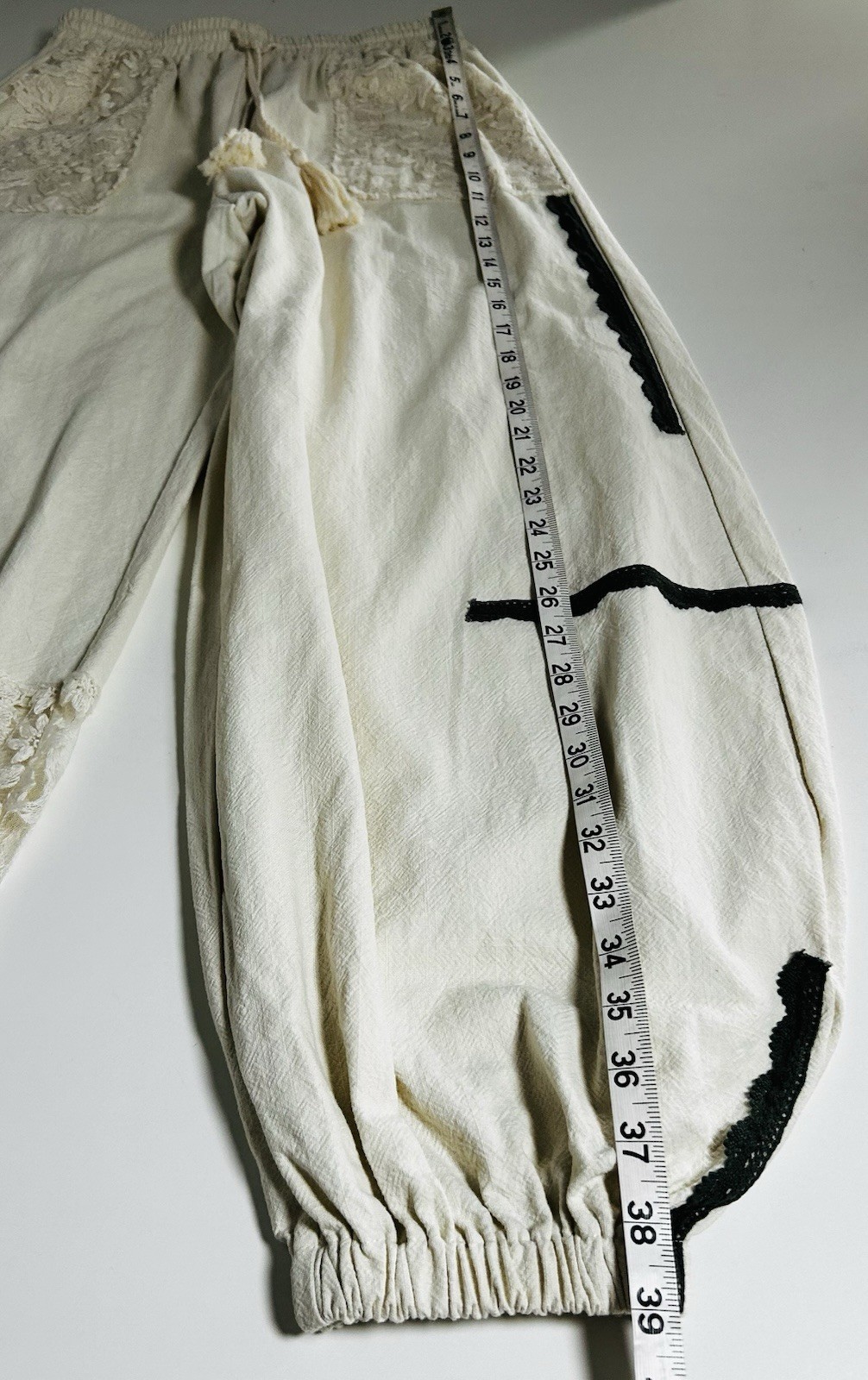 NWT Mello Women’s S Ivory Cotton Embroidered & Lace Balloon Leg Pull On Pants