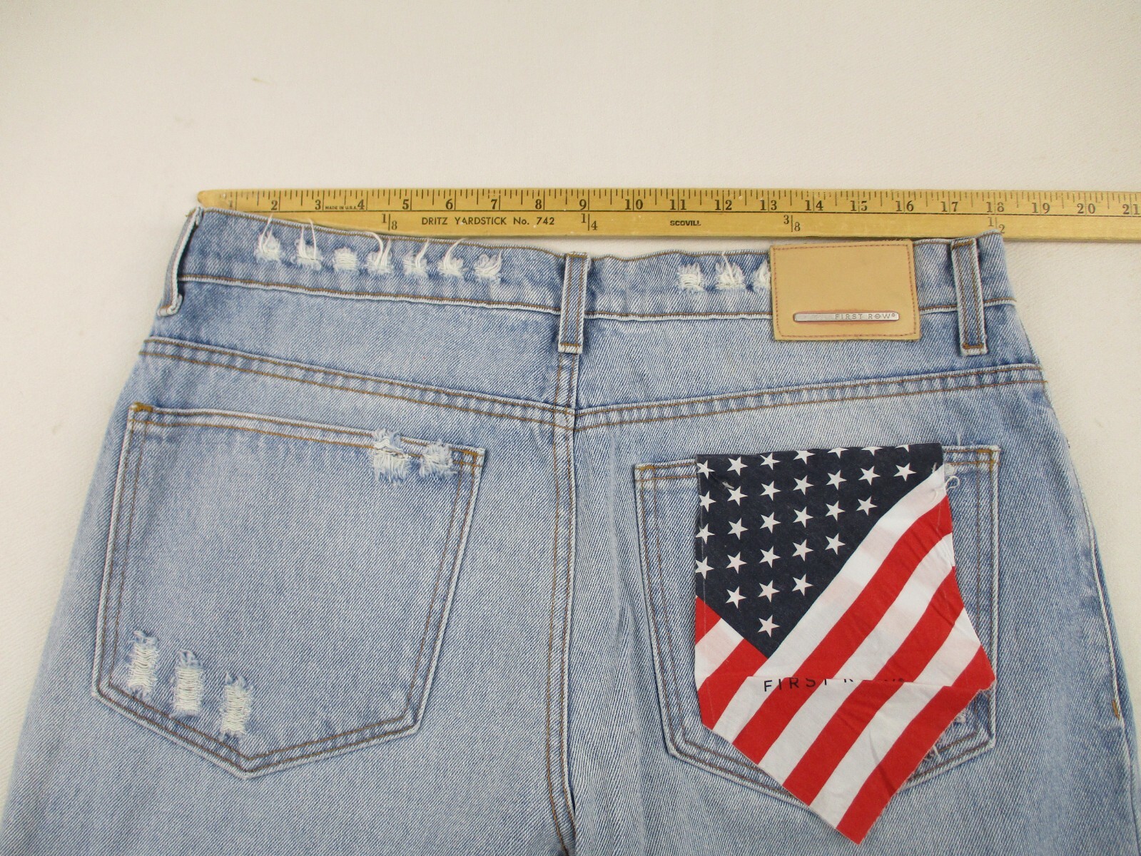 First Row Men’s Jeans 38 Blue Denim Distressed Designer Hankie Pocket Patches