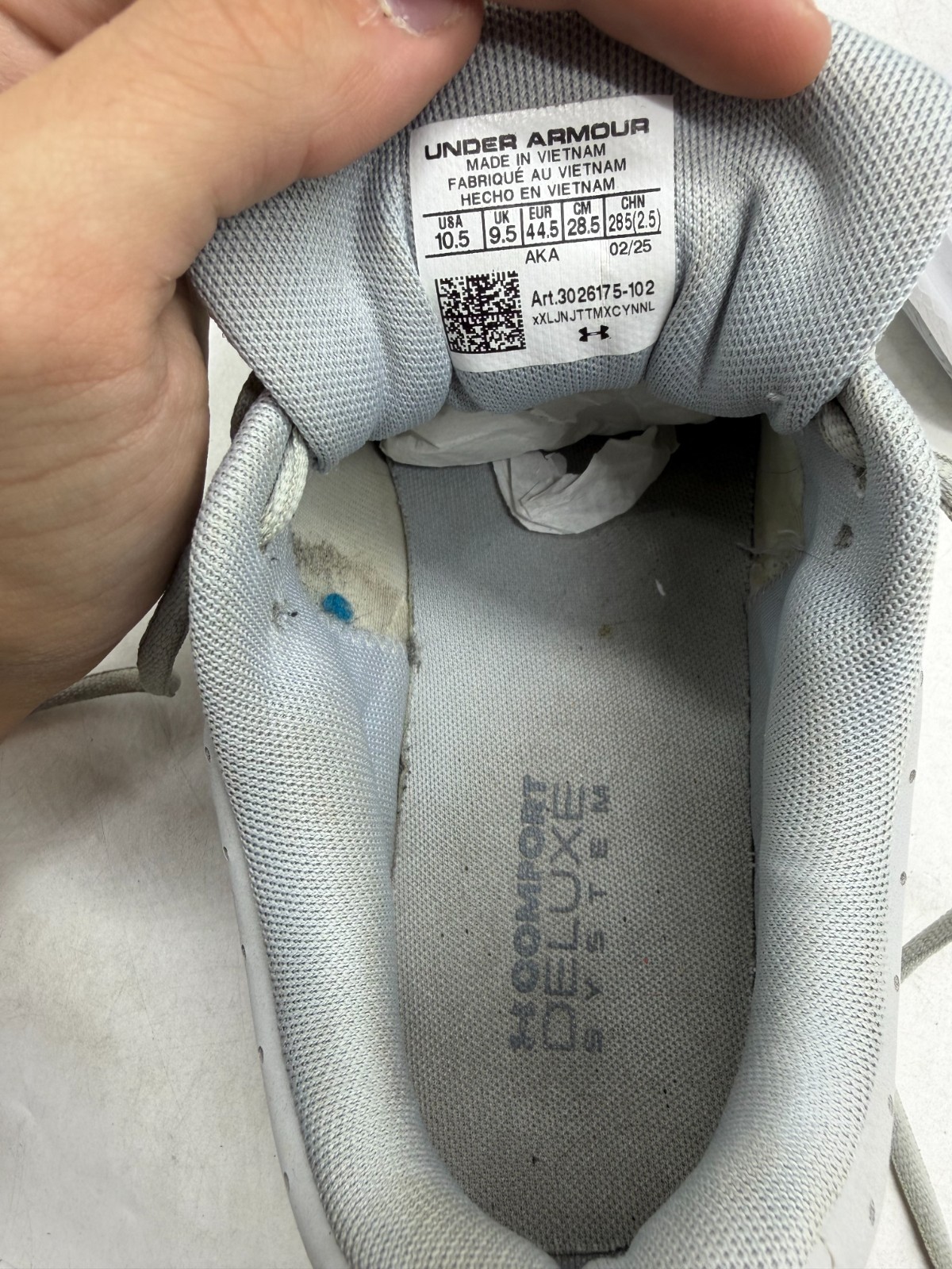 Under Armour Charged Assert 10 Athletic Sneakers Men’s Gray White Lace-Up – 10.5