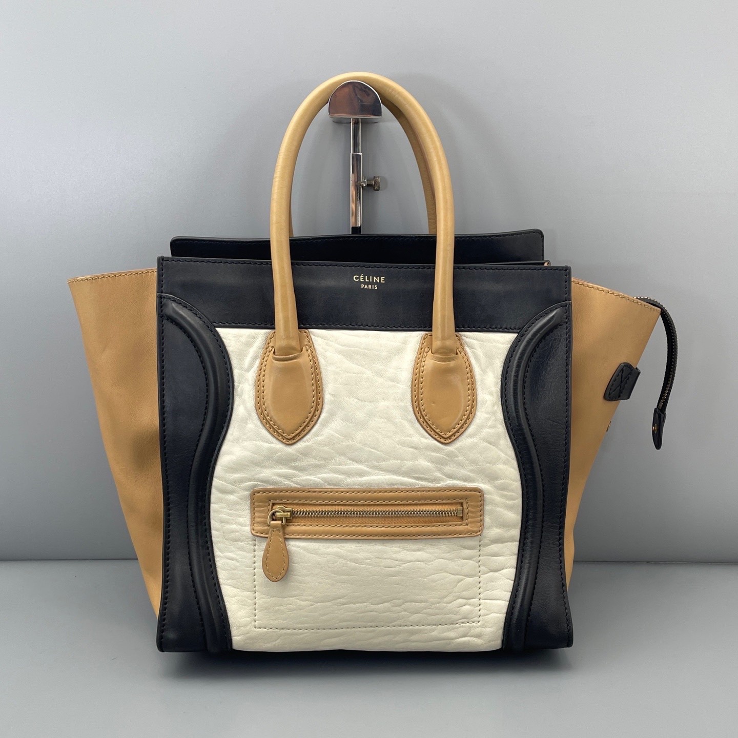 Celine Pre-Owned Authentic Luxury Handbag Colorblock 31*32*17cm